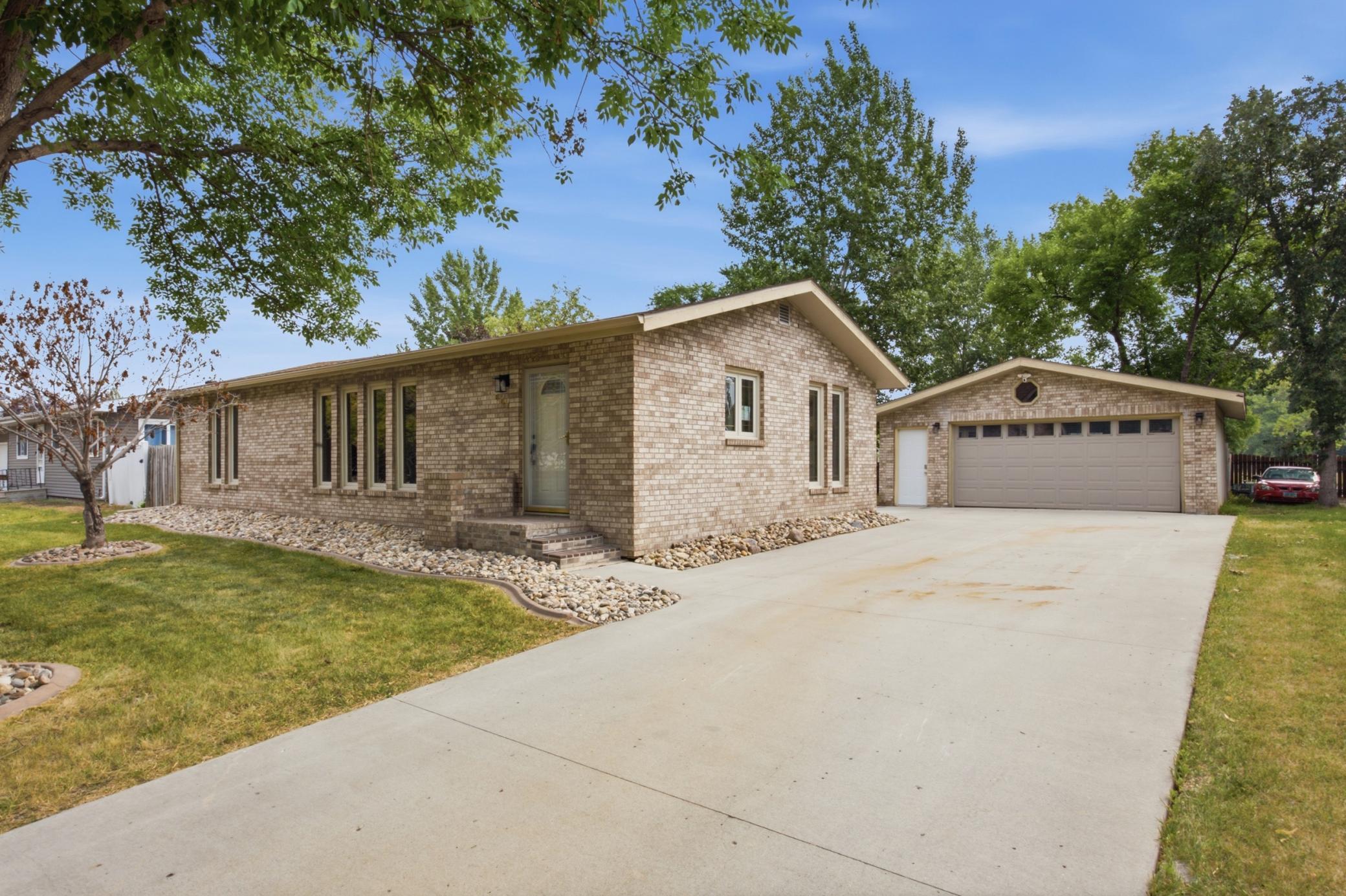 1st image of 607 9th St W, West Fargo, ND 58078 | MLS# 7119619