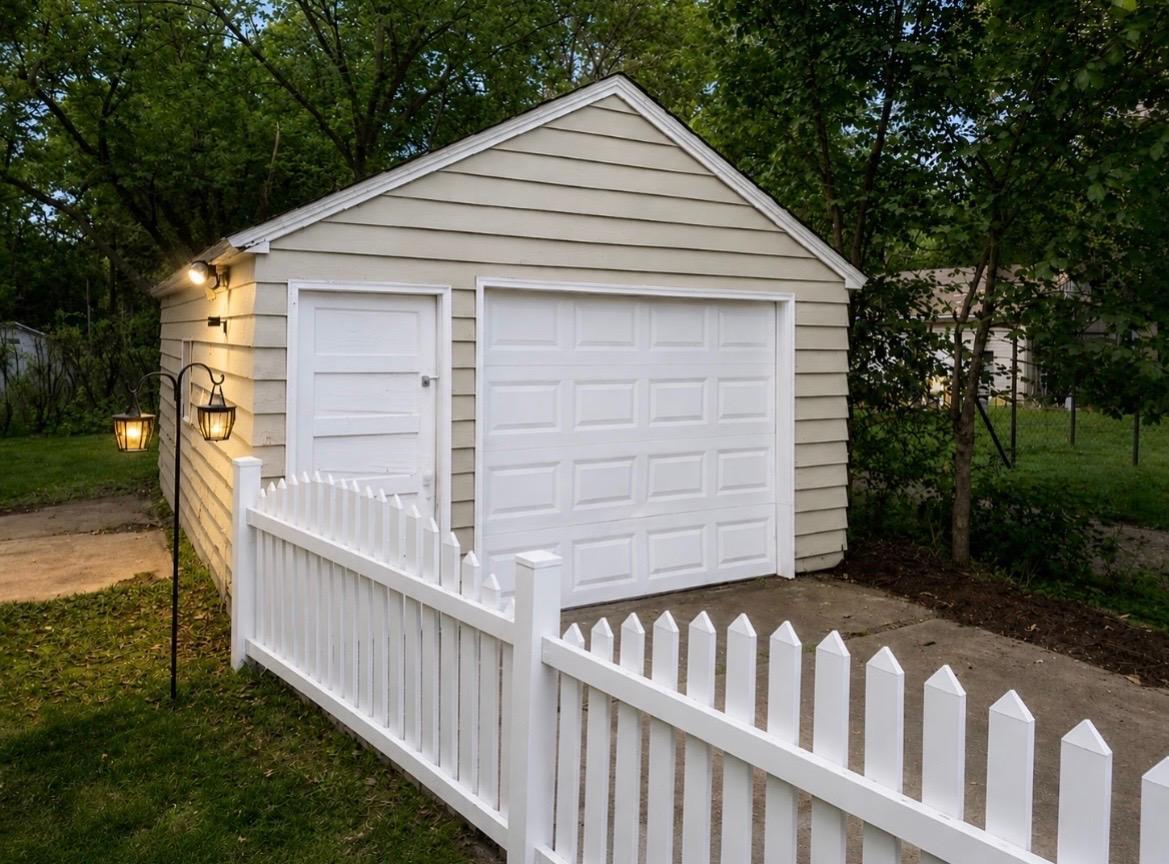 5th image of 774 County Road B W, Saint Paul, MN 55113 | MLS# 7119625