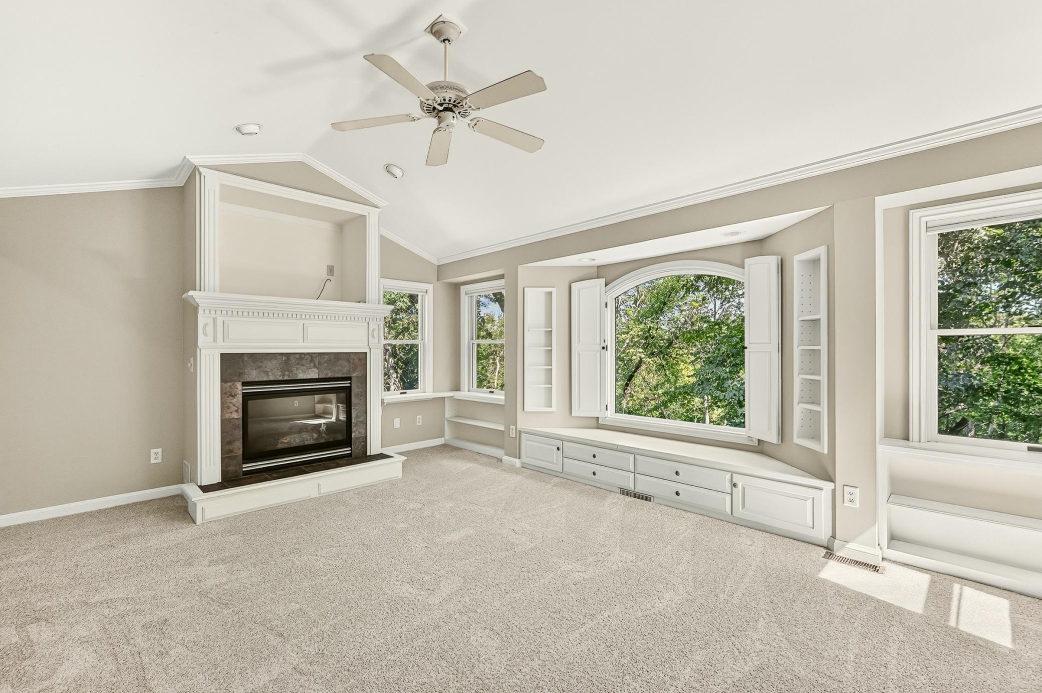 3rd image of 1408 Woodland Dr Sw, Rochester, MN 55902 | MLS# 7119627