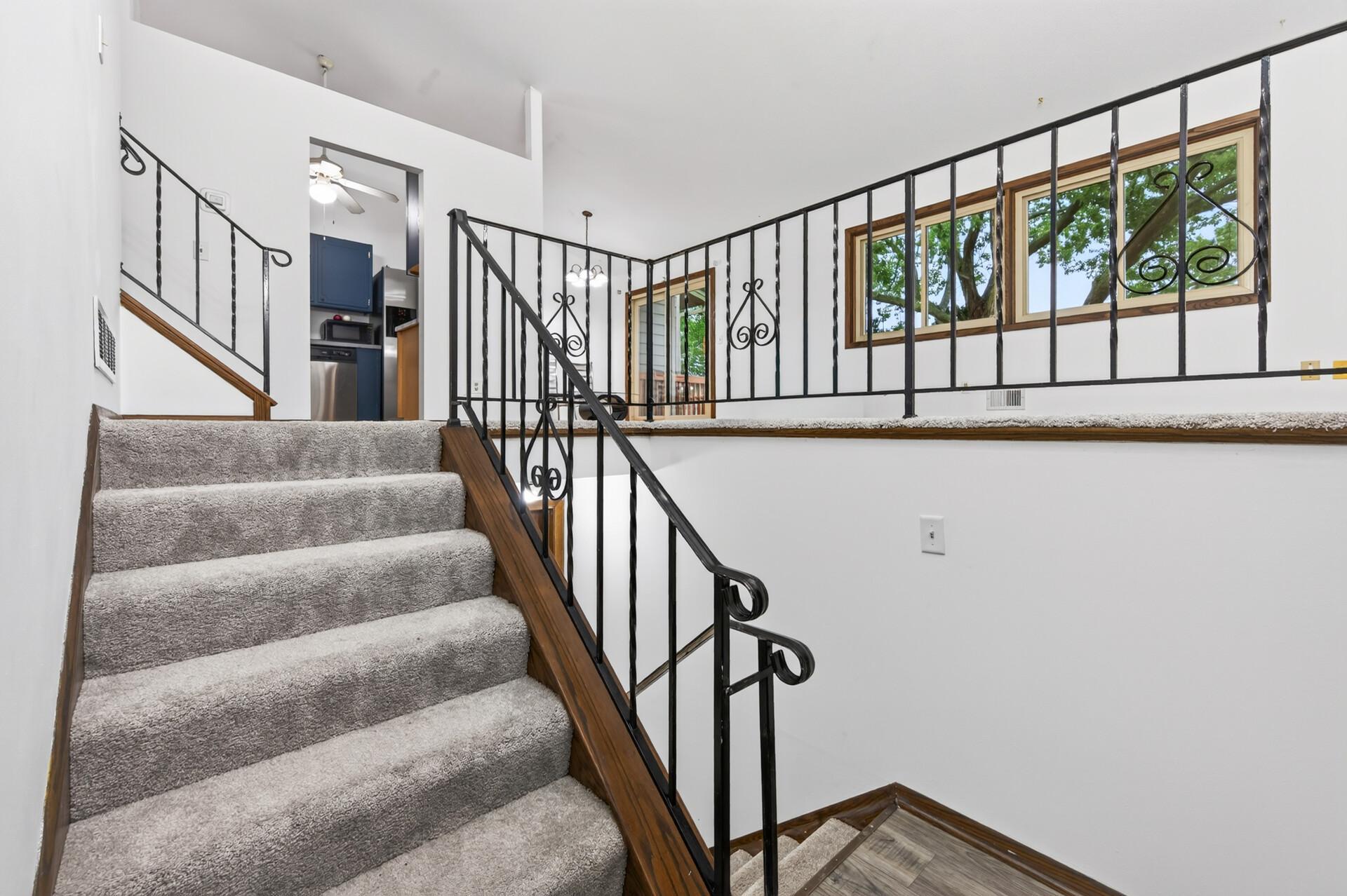 2nd image of 6025 79th Ave N, Brooklyn Park, MN 55443 | MLS# 7119658