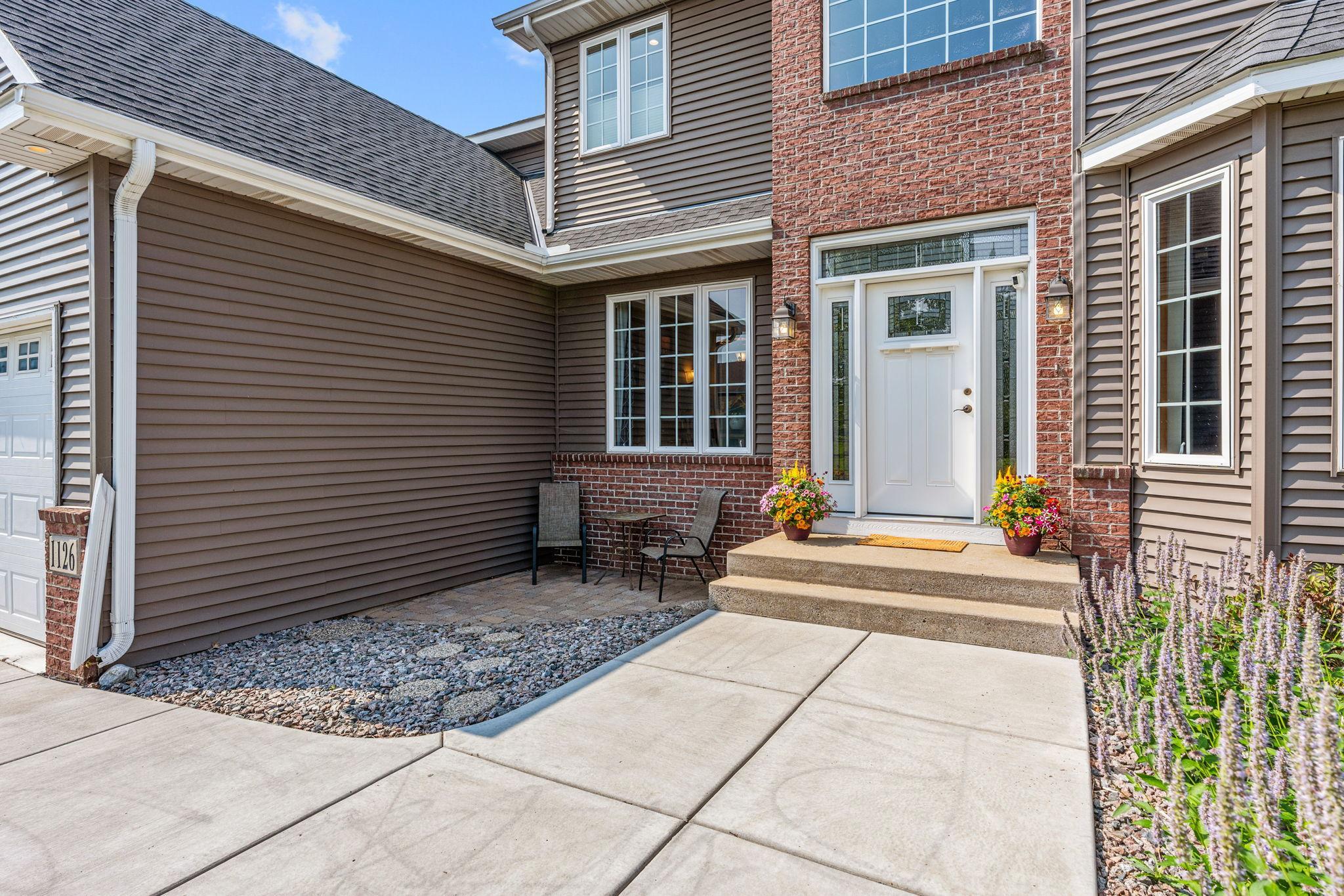 4th image of 1126 Hudson Trl, Hugo, MN 55038 | MLS# 7119696