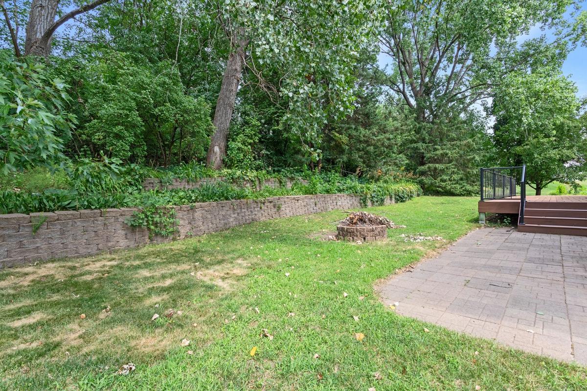 24th image of 2455 Queensport Rd, Saint Paul, MN 55125 | MLS# 7119713