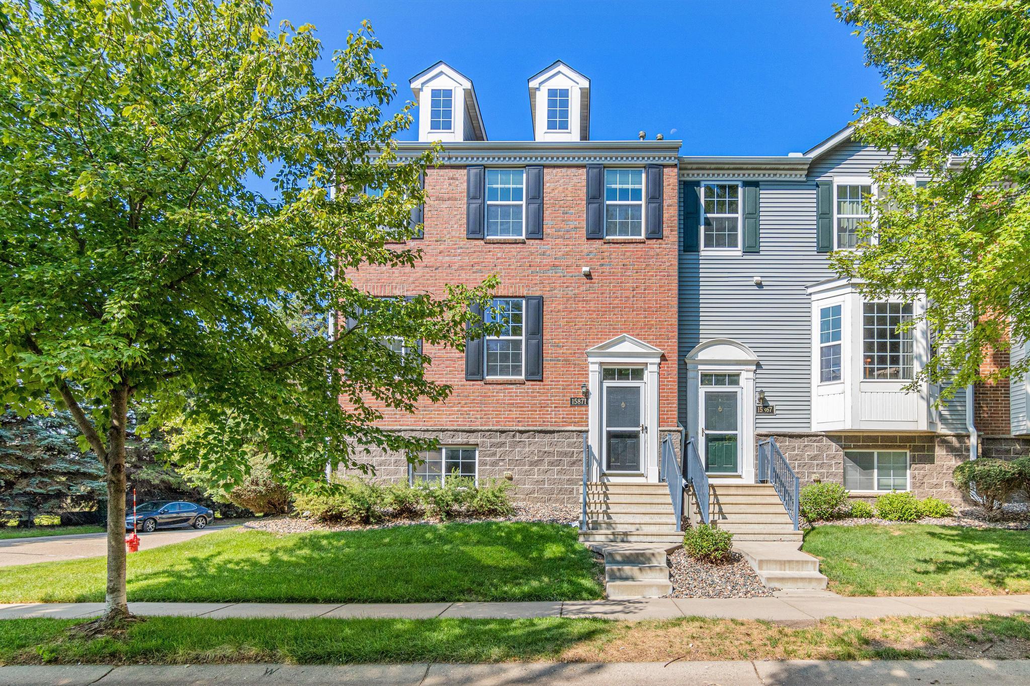 3rd image of 15871 Freedom Ln, Saint Paul, MN 55124 | MLS# 7119751