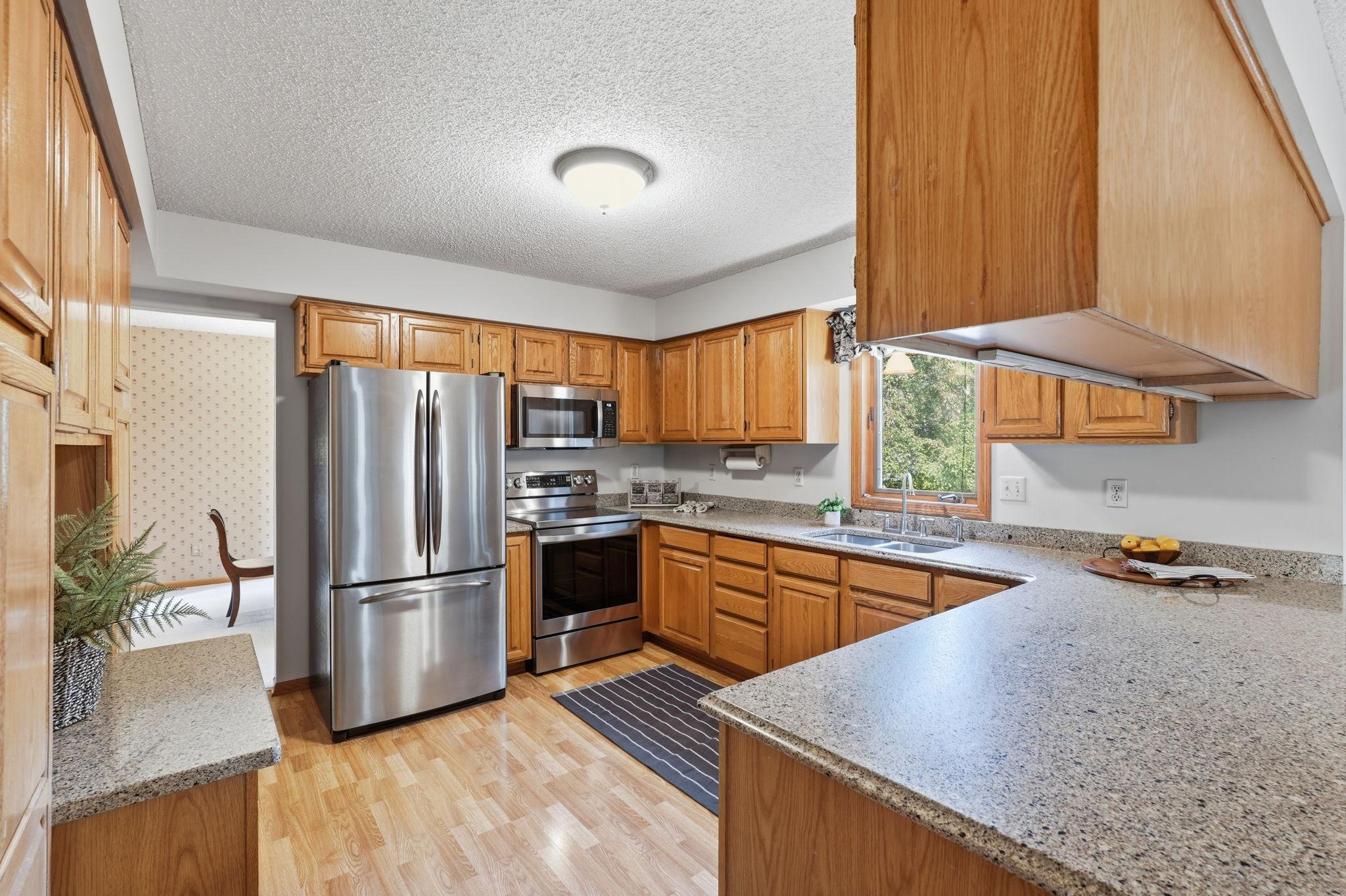 4th image of 8819 Rainier Ct, Saint Paul, MN 55125 | MLS# 7119775