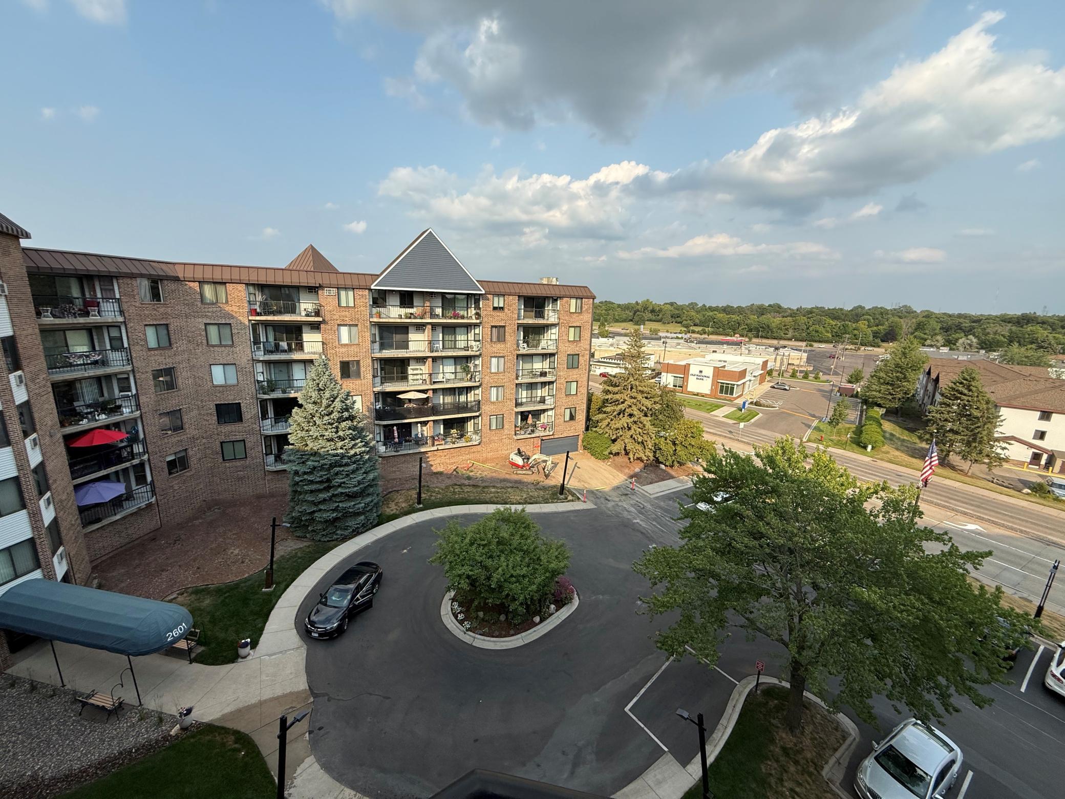 1st image of 2601 Kenzie Ter #528, Saint Anthony, MN 55418 | MLS# 7119807