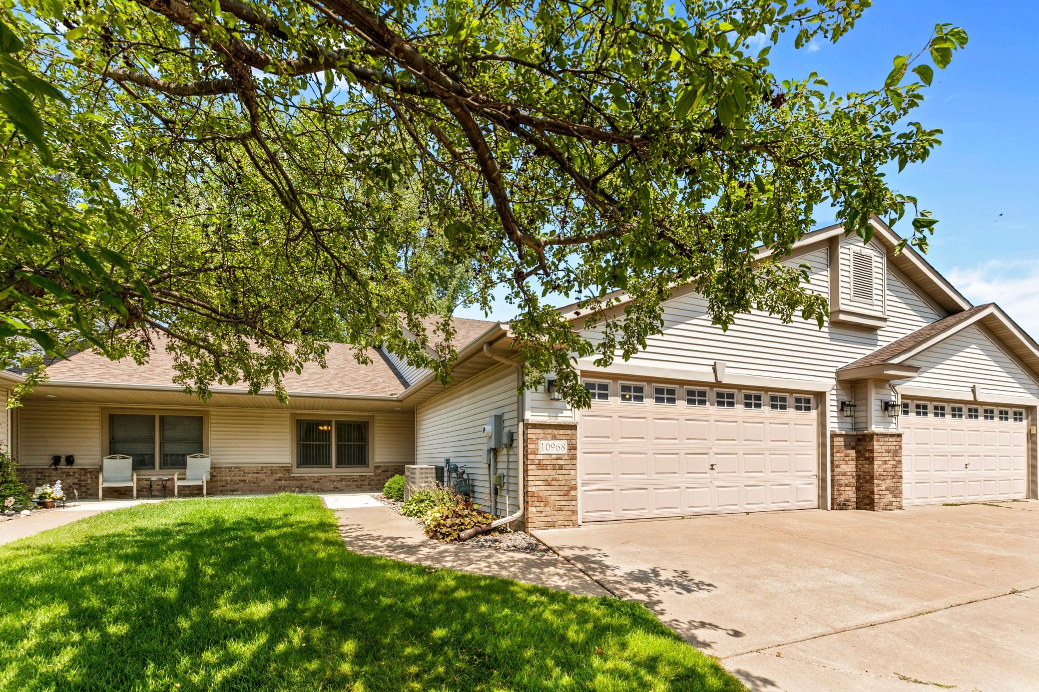1st image of 10968 Kirby Blvd, Chisago City, MN 55013 | MLS# 7119825