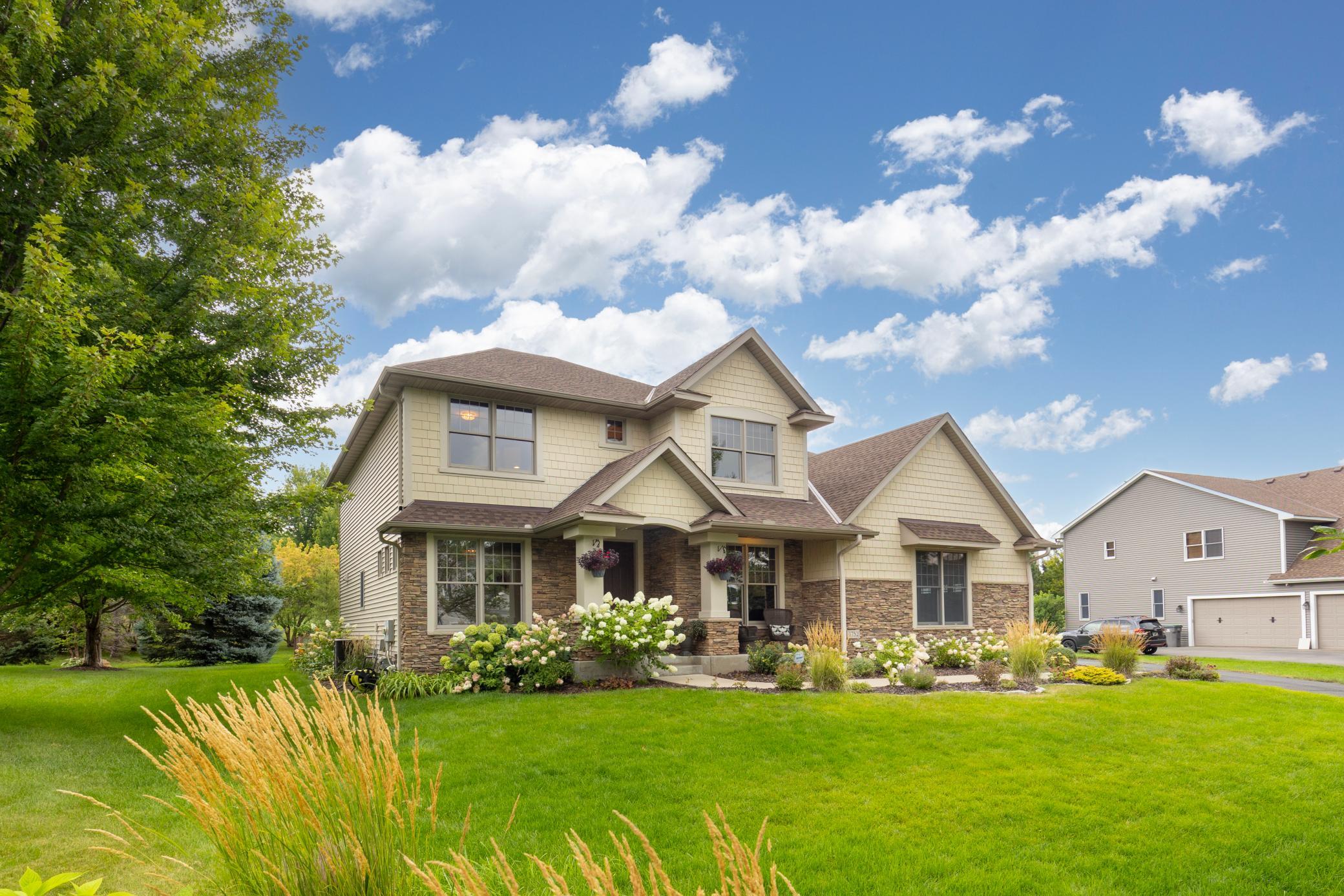 1st image of 1752 Carriage Dr, Victoria, MN 55386 | MLS# 7119833