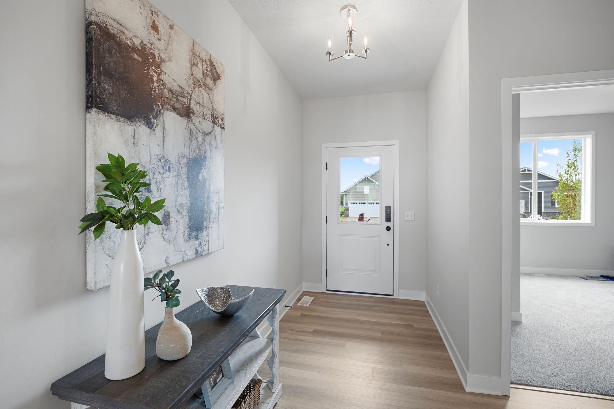 2nd image of 2110 Ridgepointe Dr, Hastings, MN 55033 | MLS# 7120008