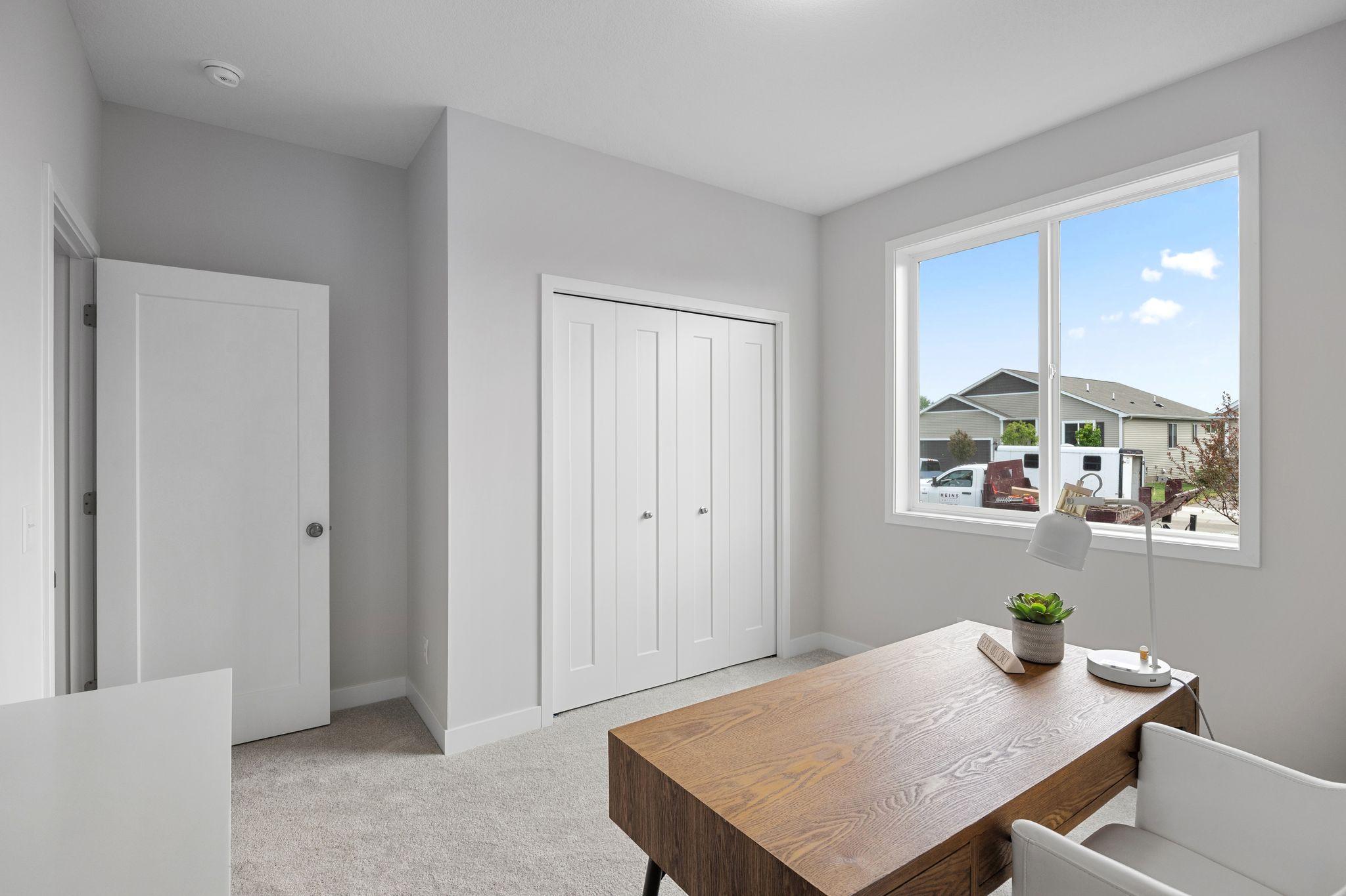 4th image of 2110 Ridgepointe Dr, Hastings, MN 55033 | MLS# 7120008