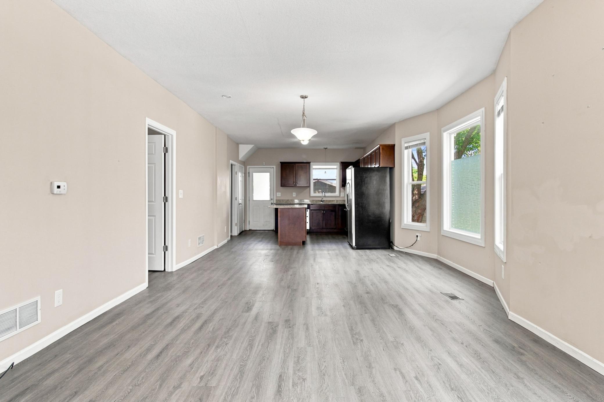 5th image of 969 Carroll Ave, Saint Paul, MN 55104 | MLS# 7120011