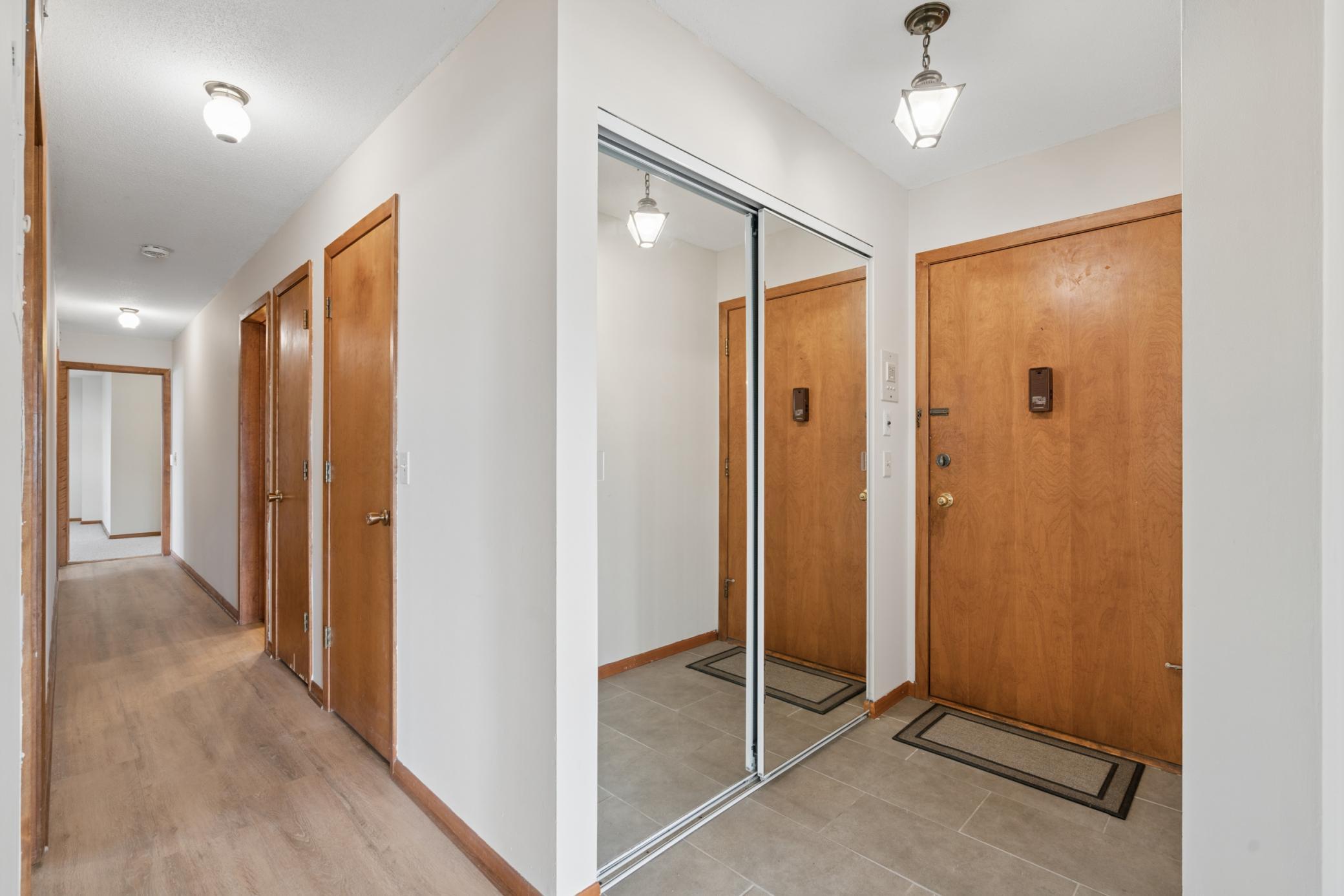 3rd image of 4516 Hwy 7, St. Louis Park, MN 55416