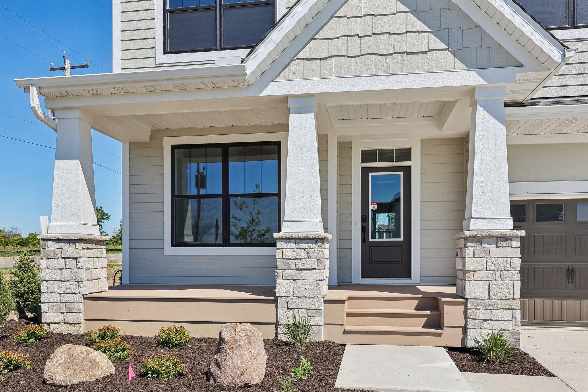 3rd image of 18300 104Th Ave N, Maple Grove, MN 55311 | MLS# 7120070