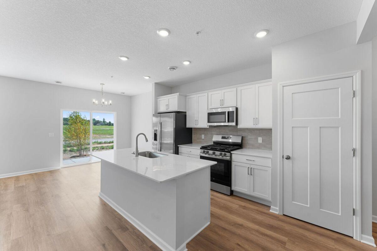 1st image of 675 Tulare Ter, Newport, MN 55055 | MLS# 7120105