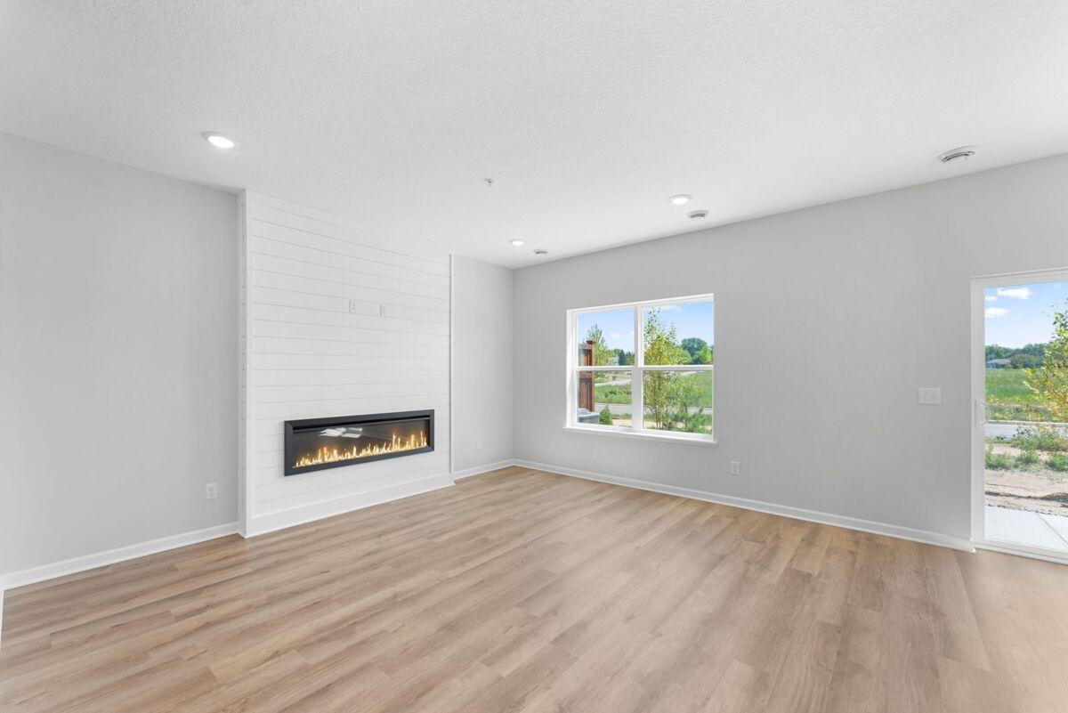 2nd image of 675 Tulare Ter, Newport, MN 55055 | MLS# 7120105