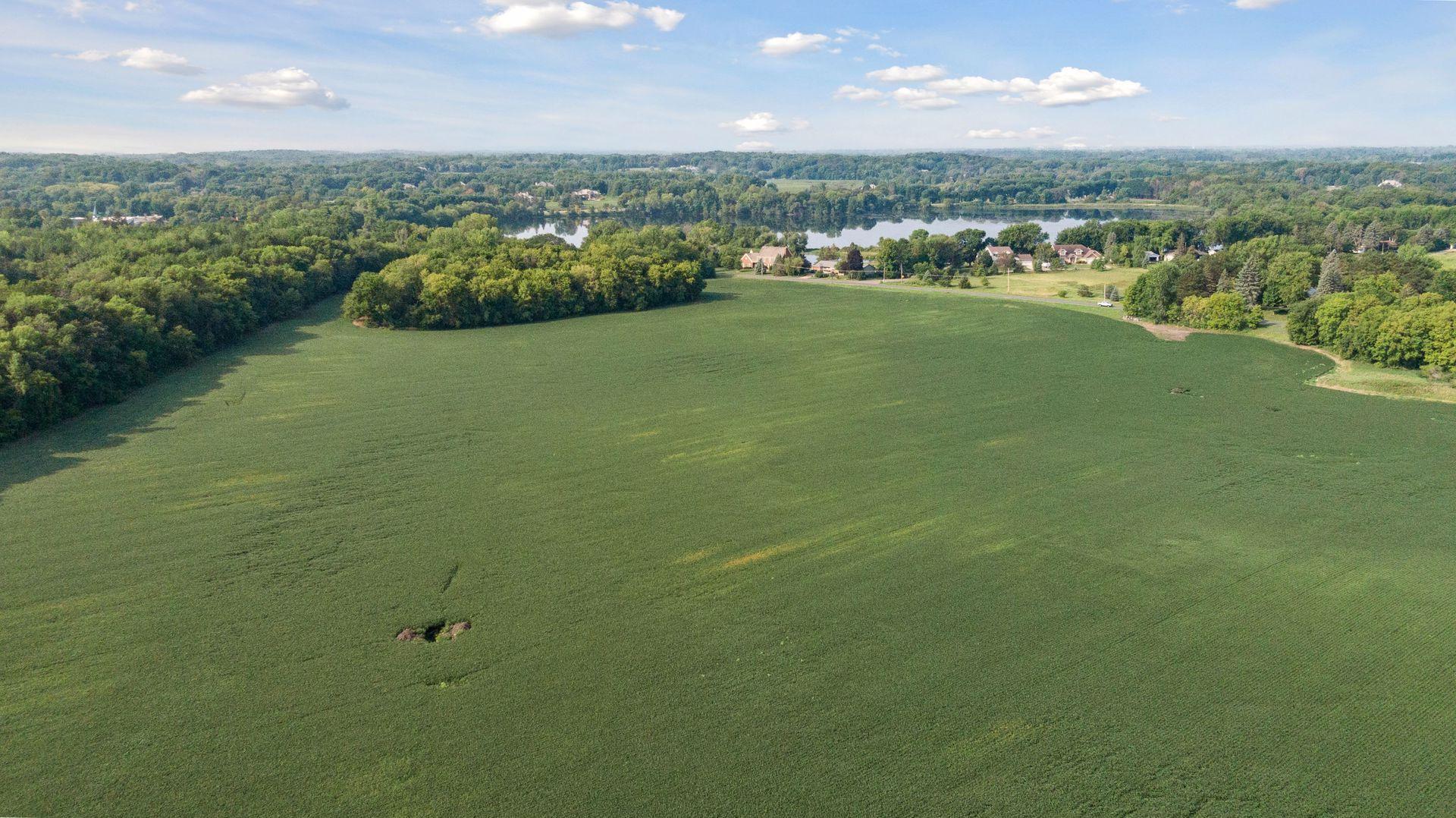 11th image of 24x4 Holy Name Dr, Medina, MN 55340 | MLS# 7120106
