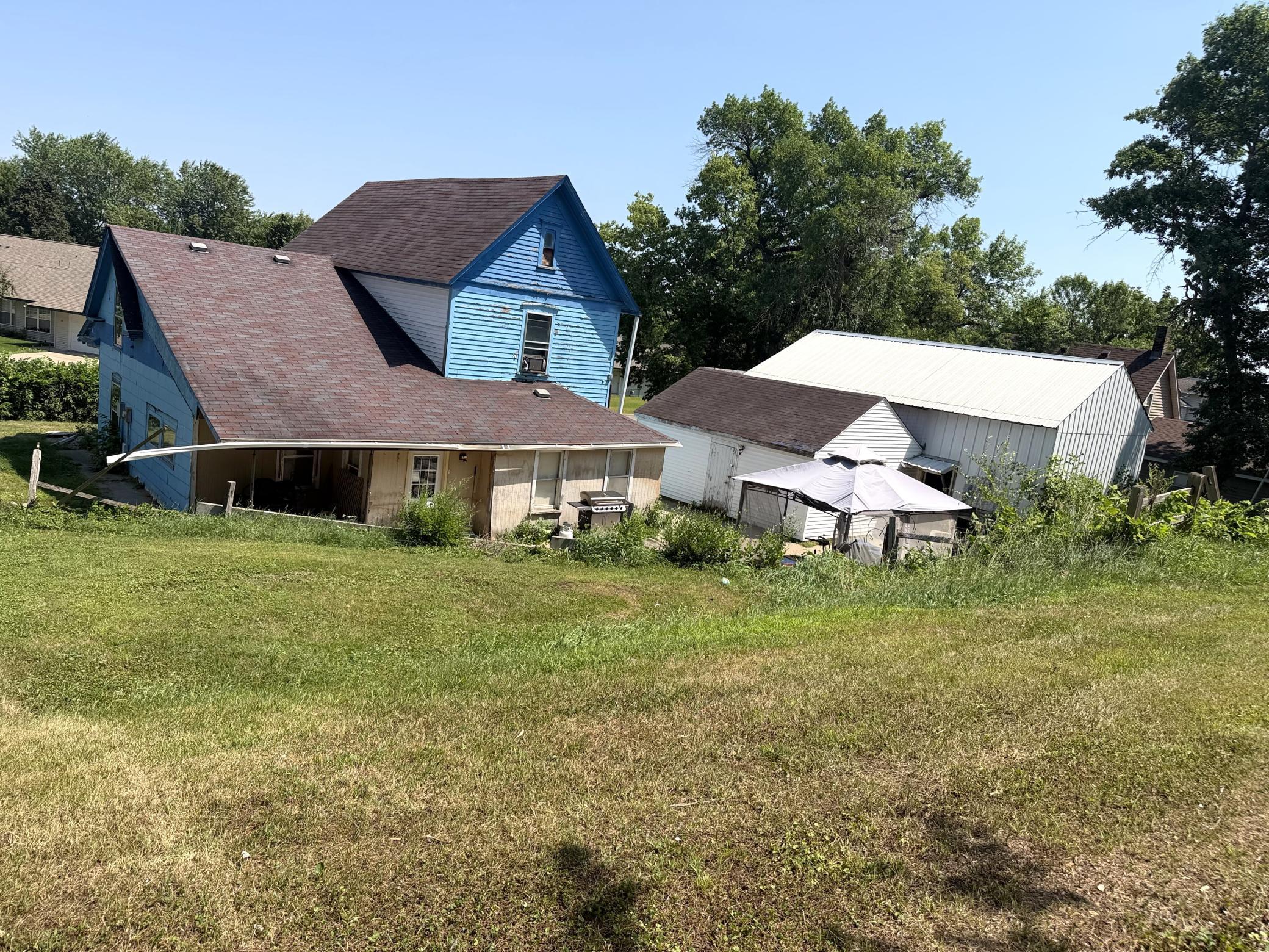 3rd image of 805 Railroad Ave, Sauk Centre, MN 56378 | MLS# 7120130
