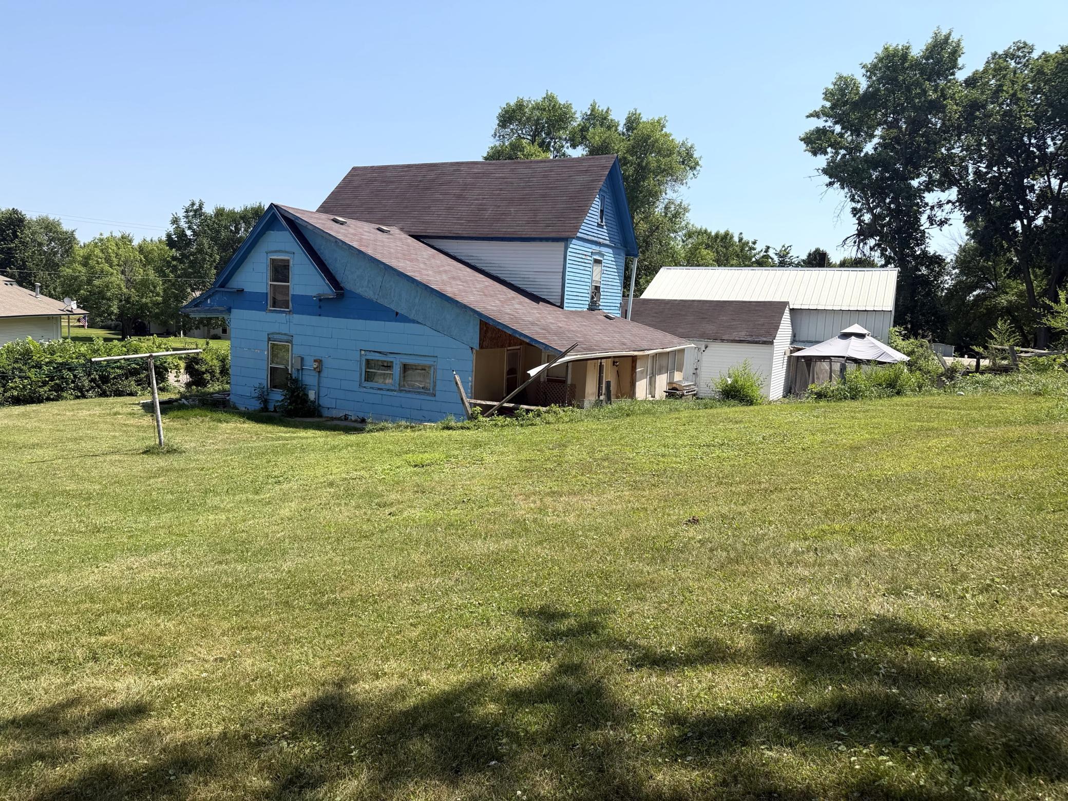 4th image of 805 Railroad Ave, Sauk Centre, MN 56378 | MLS# 7120130