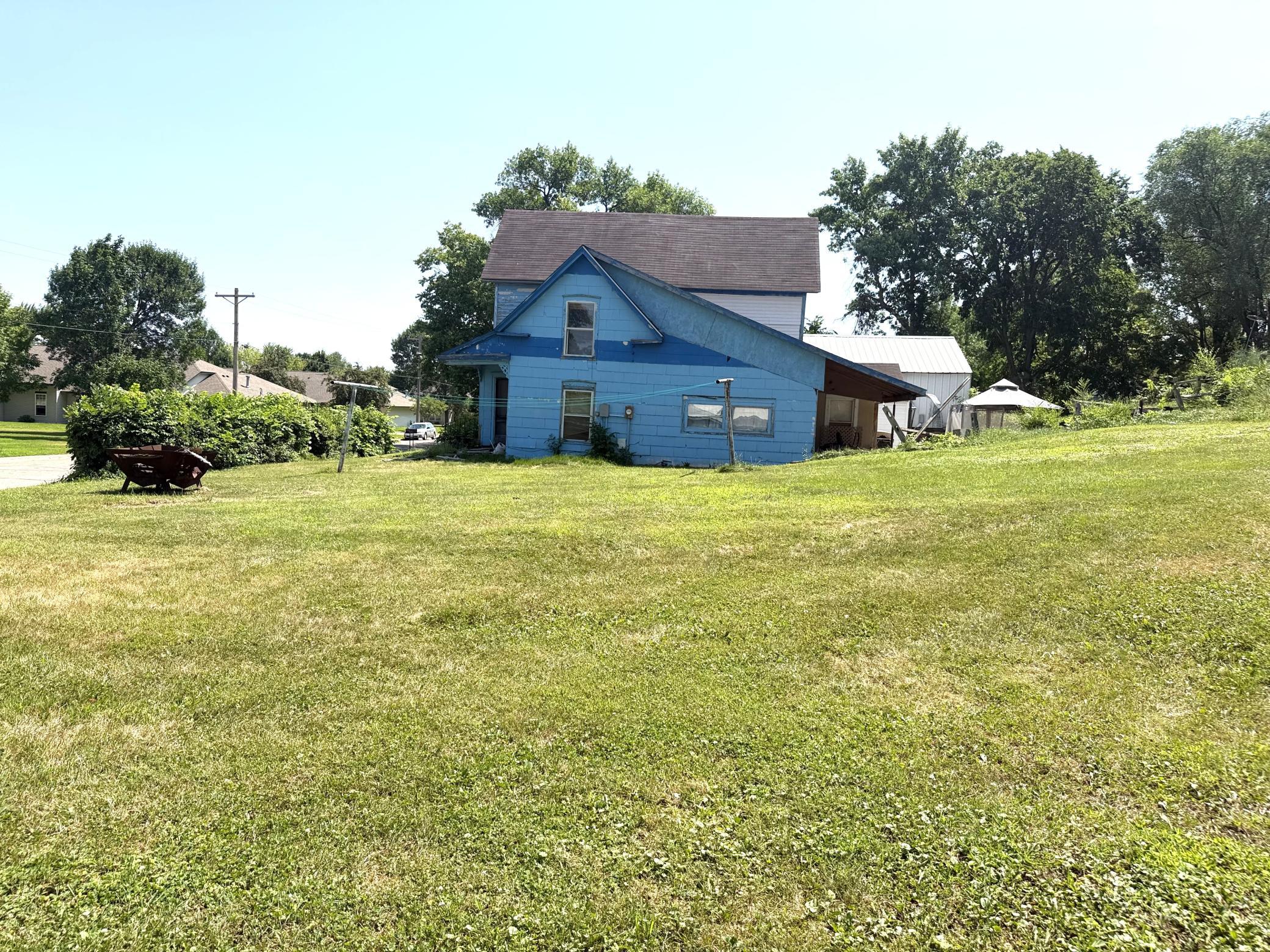 5th image of 805 Railroad Ave, Sauk Centre, MN 56378 | MLS# 7120130
