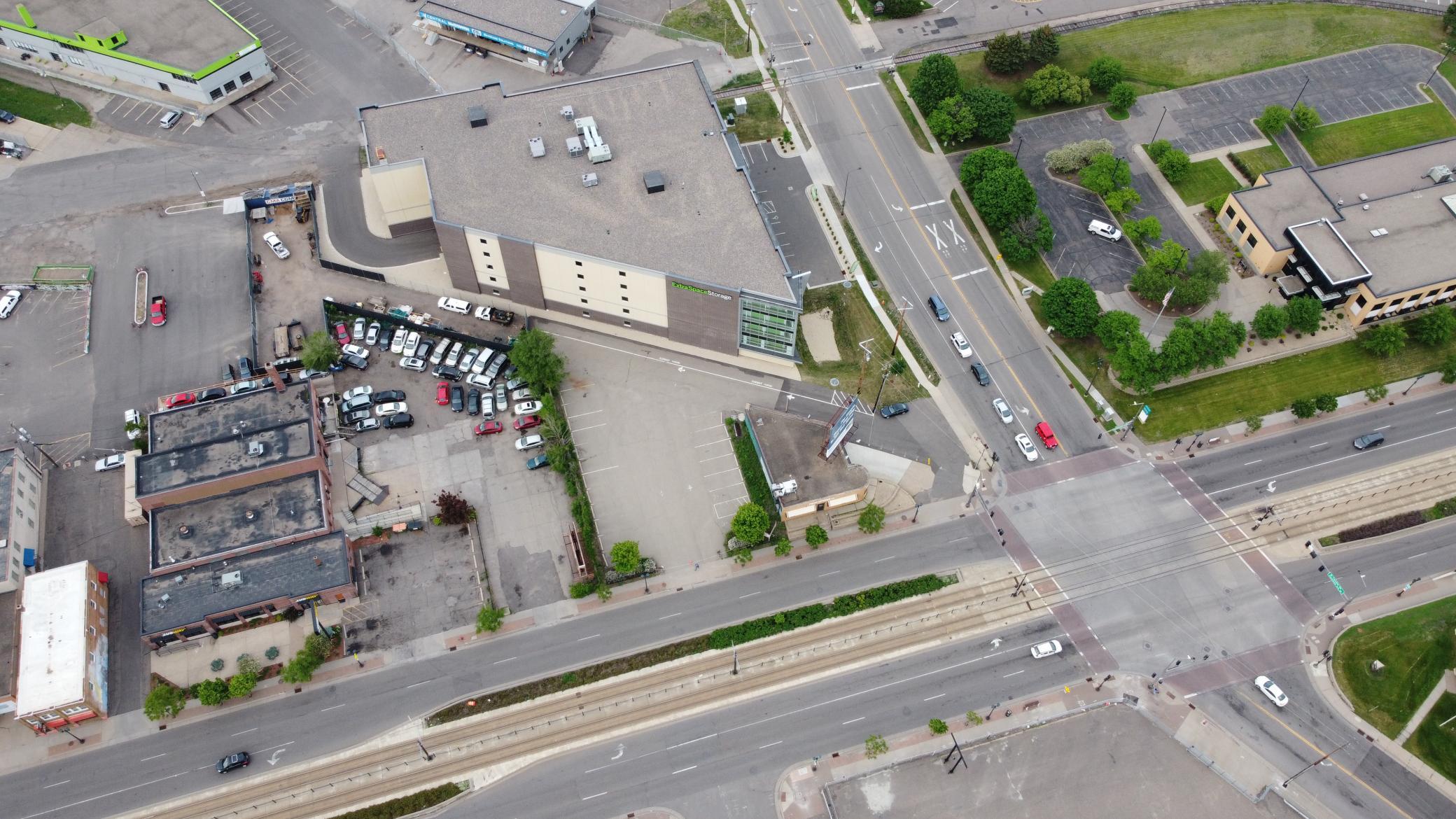 4th image of 2119 University Ave W, Saint Paul, MN 55114 | MLS# 7120177