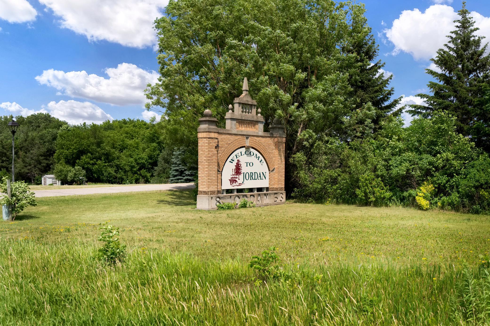27th image of 709 Highland Cir, Jordan, MN 55352 | MLS# 7120244