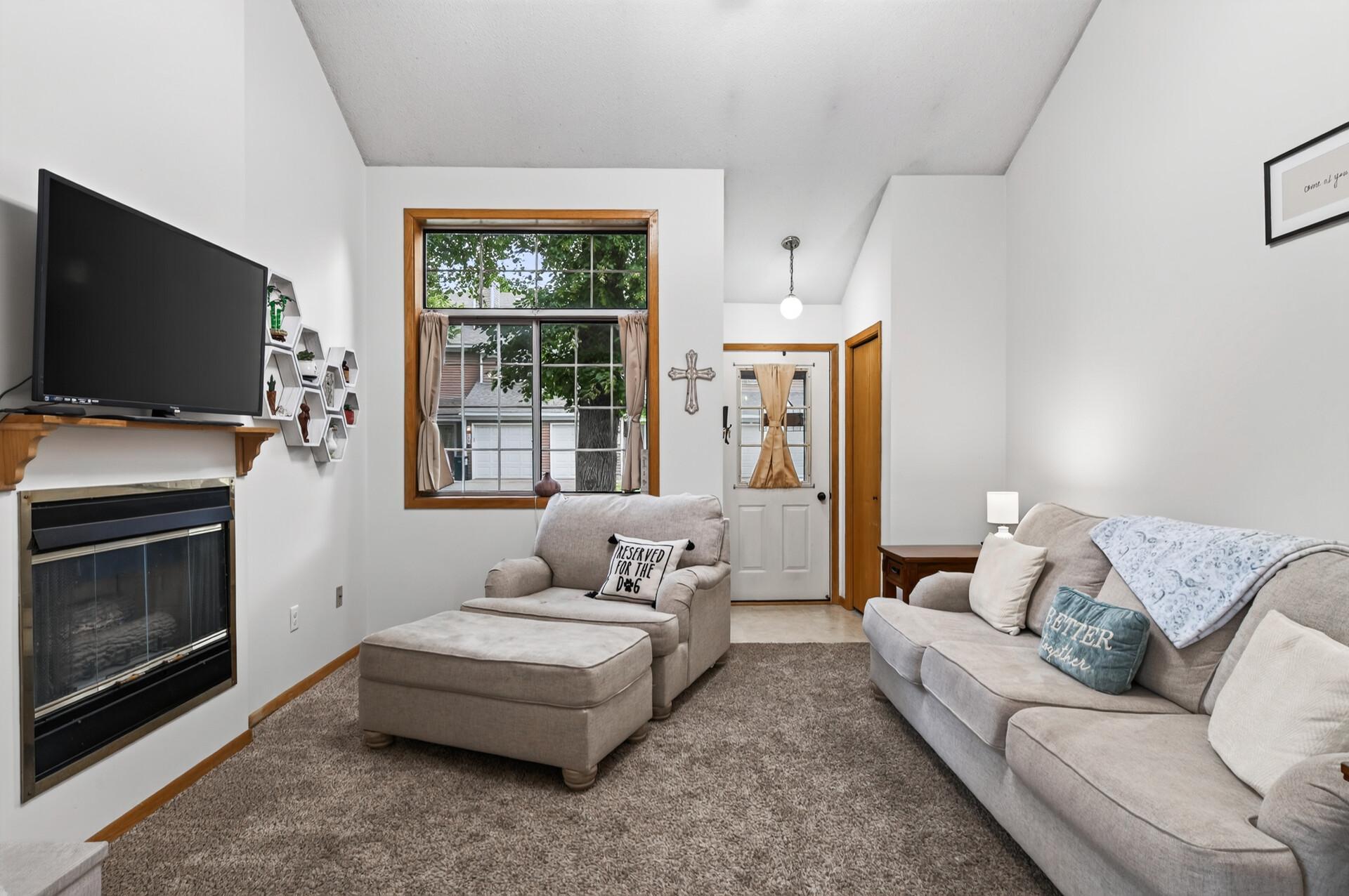 5th image of 9966 Fillmore St Ne, Minneapolis, MN 55434 | MLS# 7120248
