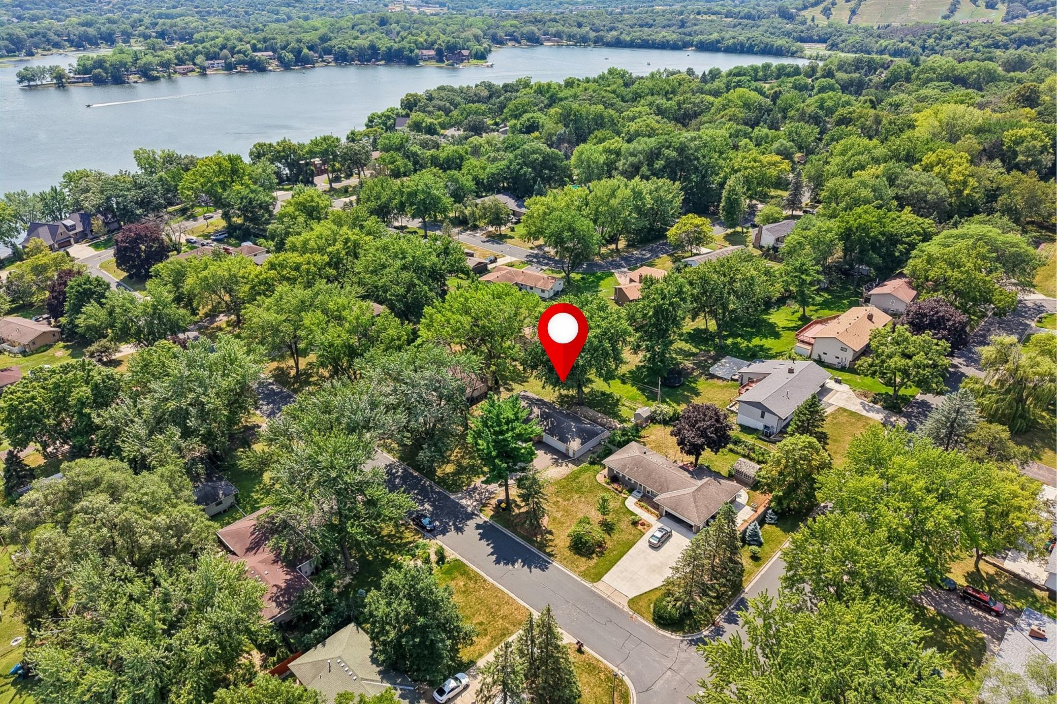 5th image of 15204 Lead St, Burnsville, MN 55306 | MLS# 7120249