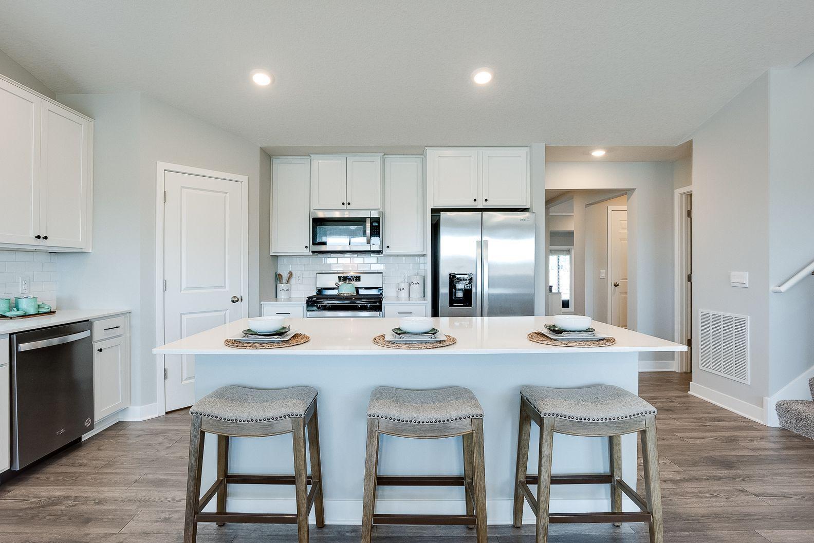 2nd image of 7001 Mackenzie Ct Ne, Elk River, MN 55330 | MLS# 7120253