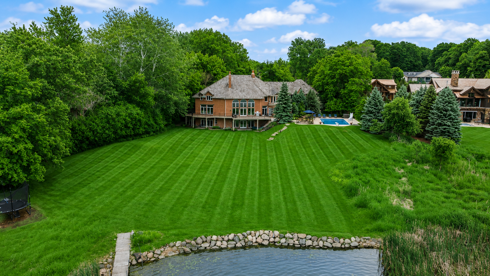 1st image of 425 Oxford Rd, Long Lake, MN 55356 | MLS# 7120371