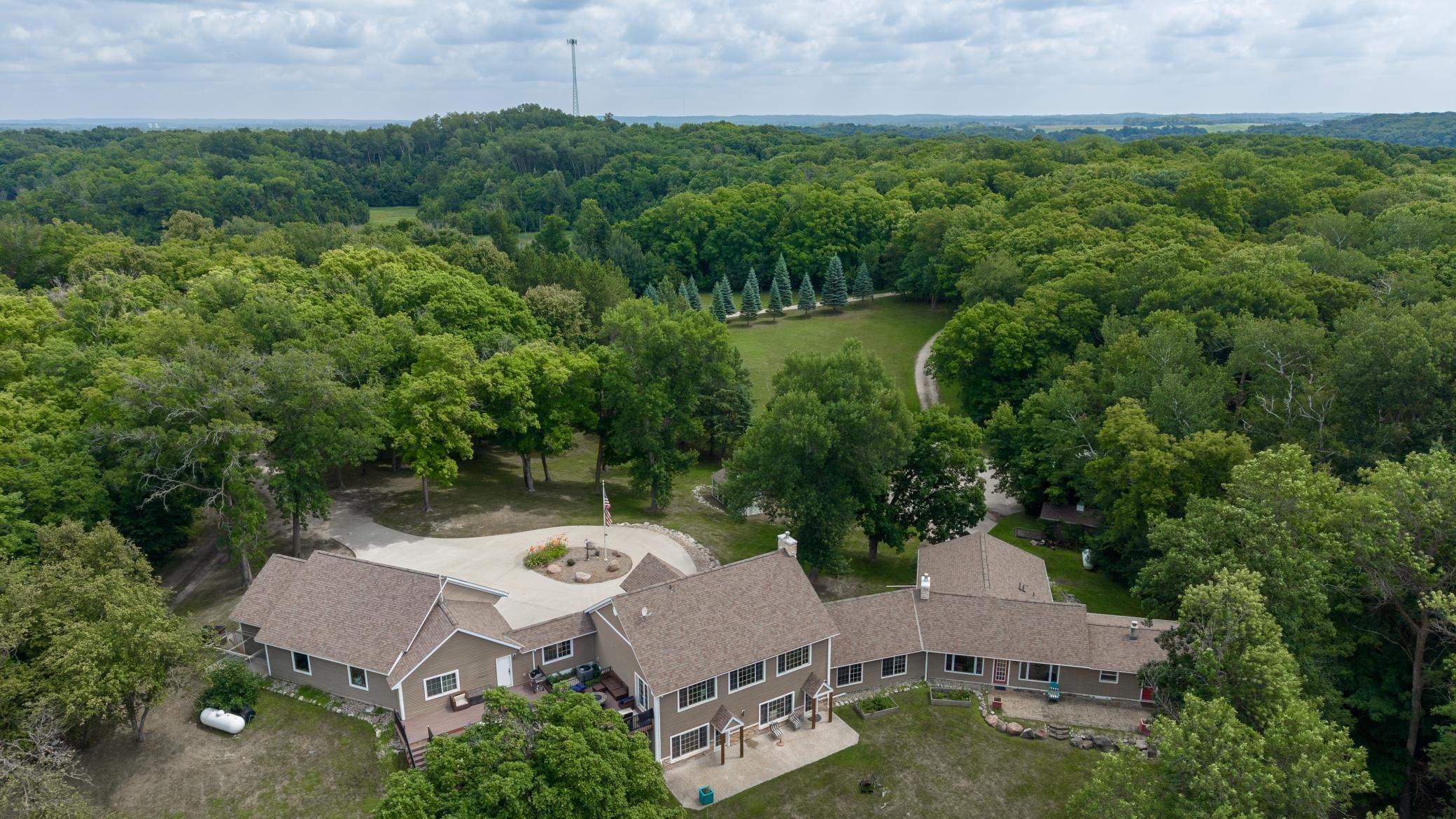 3rd image of 51383 Bucks Mill Rd, Detroit Lakes, MN 56501 | MLS# 7120375