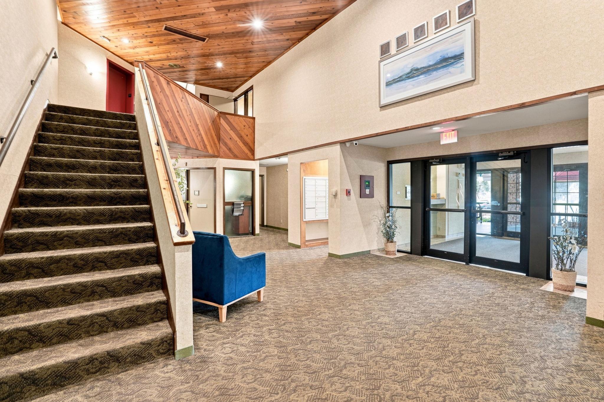 1st image of 2495 Canabury Dr #230, Saint Paul, MN 55117 | MLS# 7120394