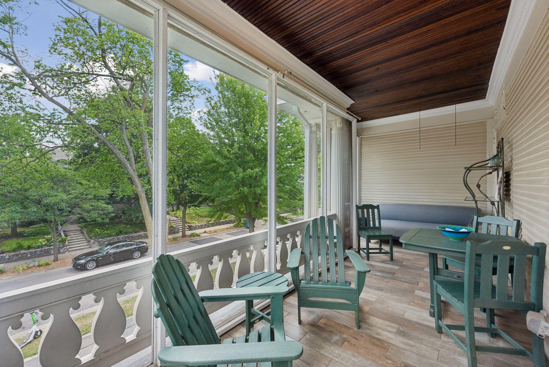 3rd image of 1766 Girard Ave S #3, Minneapolis, MN 55403 | MLS# 7120399