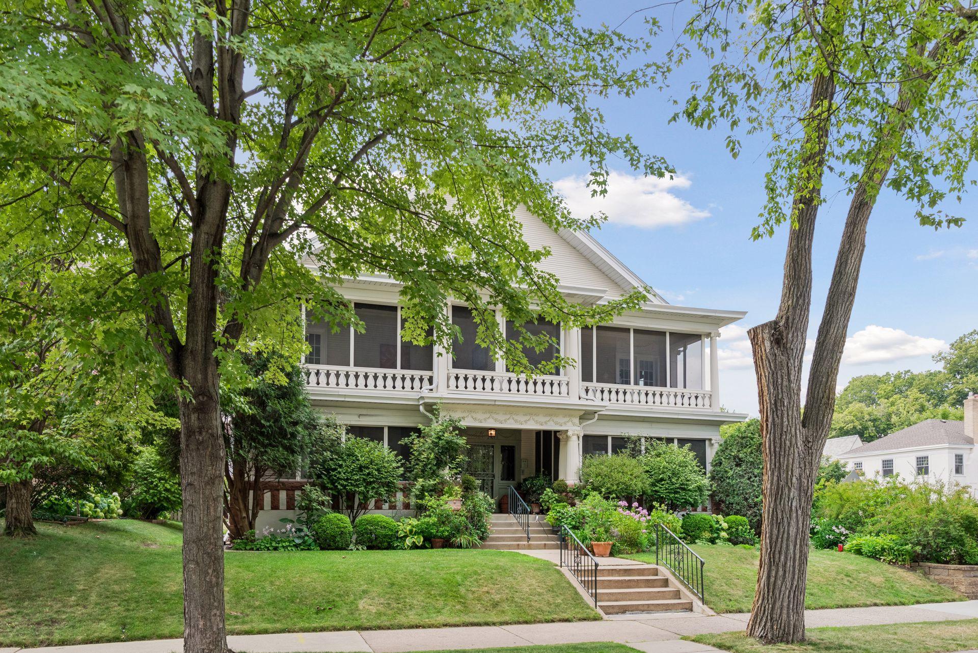 1st image of 1766 Girard Ave S #3, Minneapolis, MN 55403 | MLS# 7120399