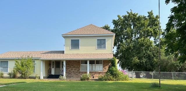 2nd image of 206 E 3rd St, Starbuck, MN 56381 | MLS# 7120401