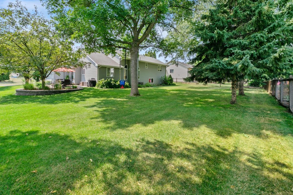 15th image of 16148 Logarto Ln, Lakeville, MN 55044 | MLS# 7120403
