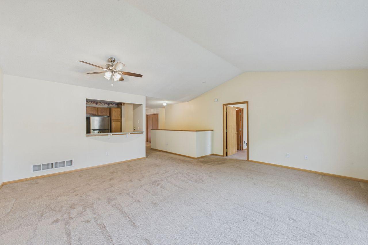 5th image of 182 Emerson Ave E, Saint Paul, MN 55118 | MLS# 7120464