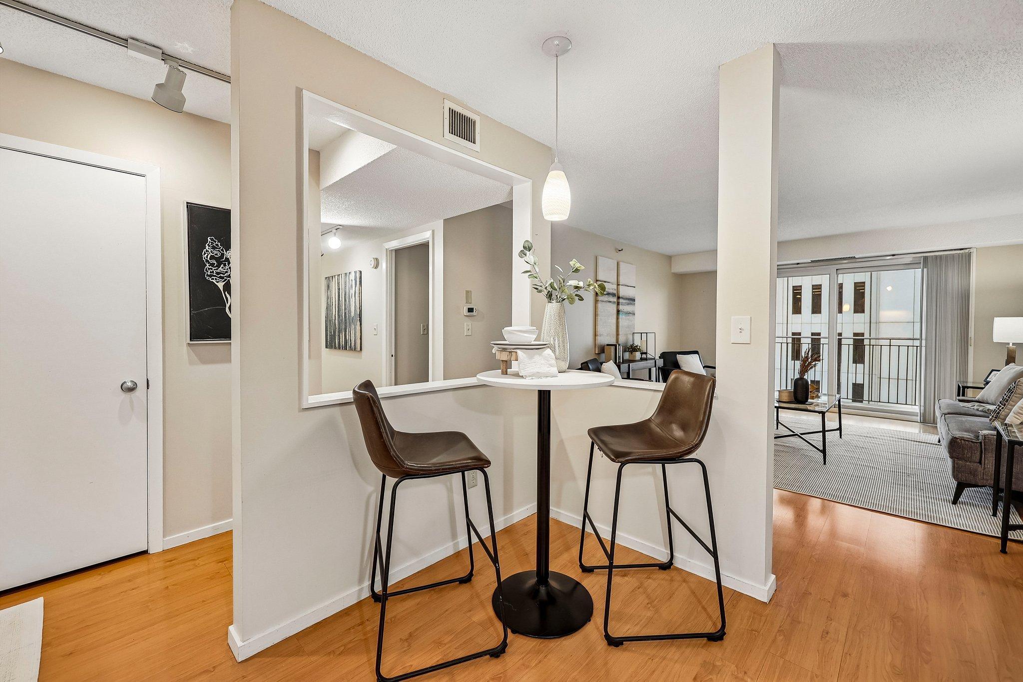 5th image of 121 Washington Ave S #1407, Minneapolis, MN 55401 | MLS# 7120482