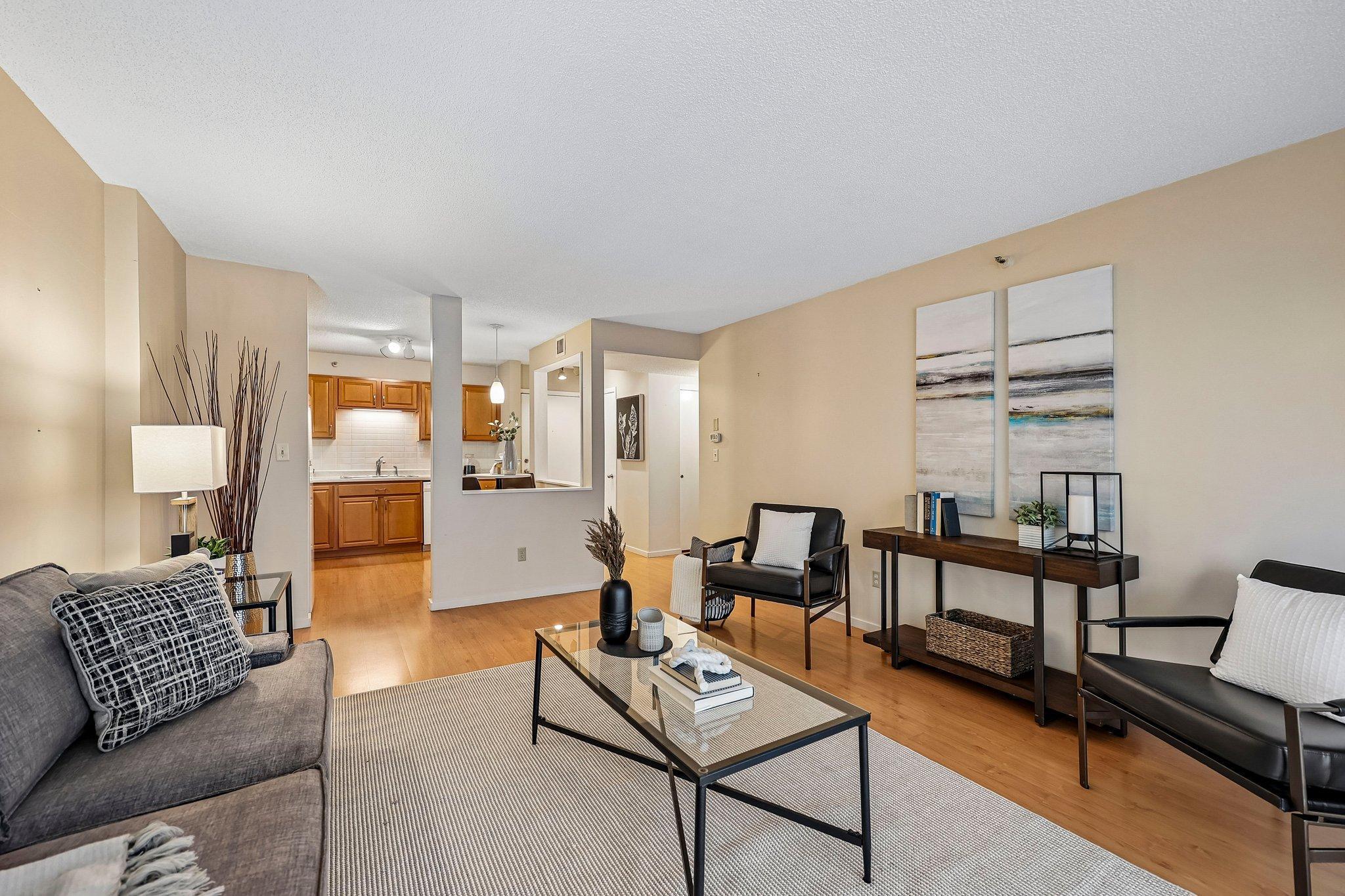 2nd image of 121 Washington Ave S #1407, Minneapolis, MN 55401 | MLS# 7120482