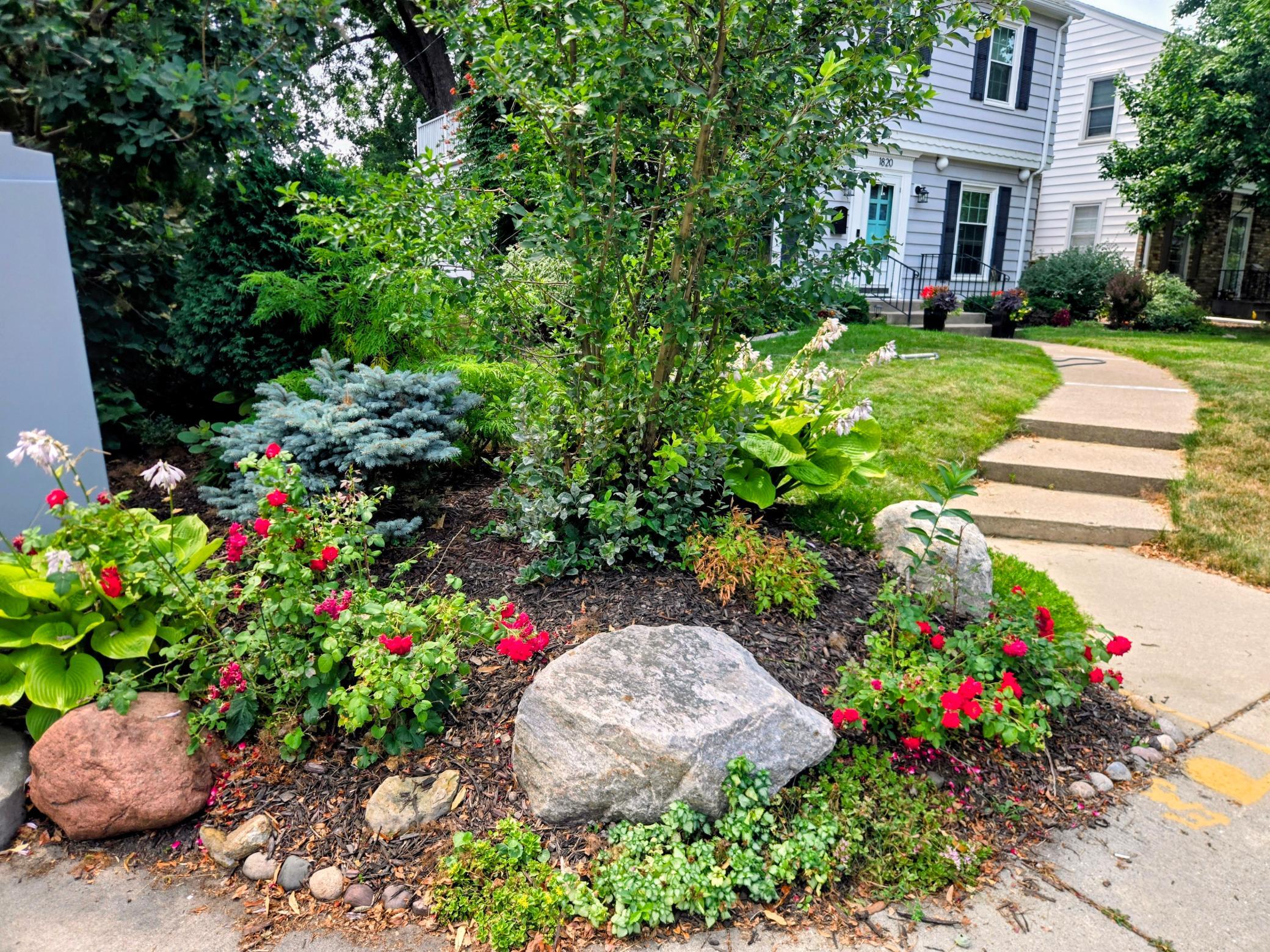2nd image of 1820 Montreal Ave, Saint Paul, MN 55116 | MLS# 7120494