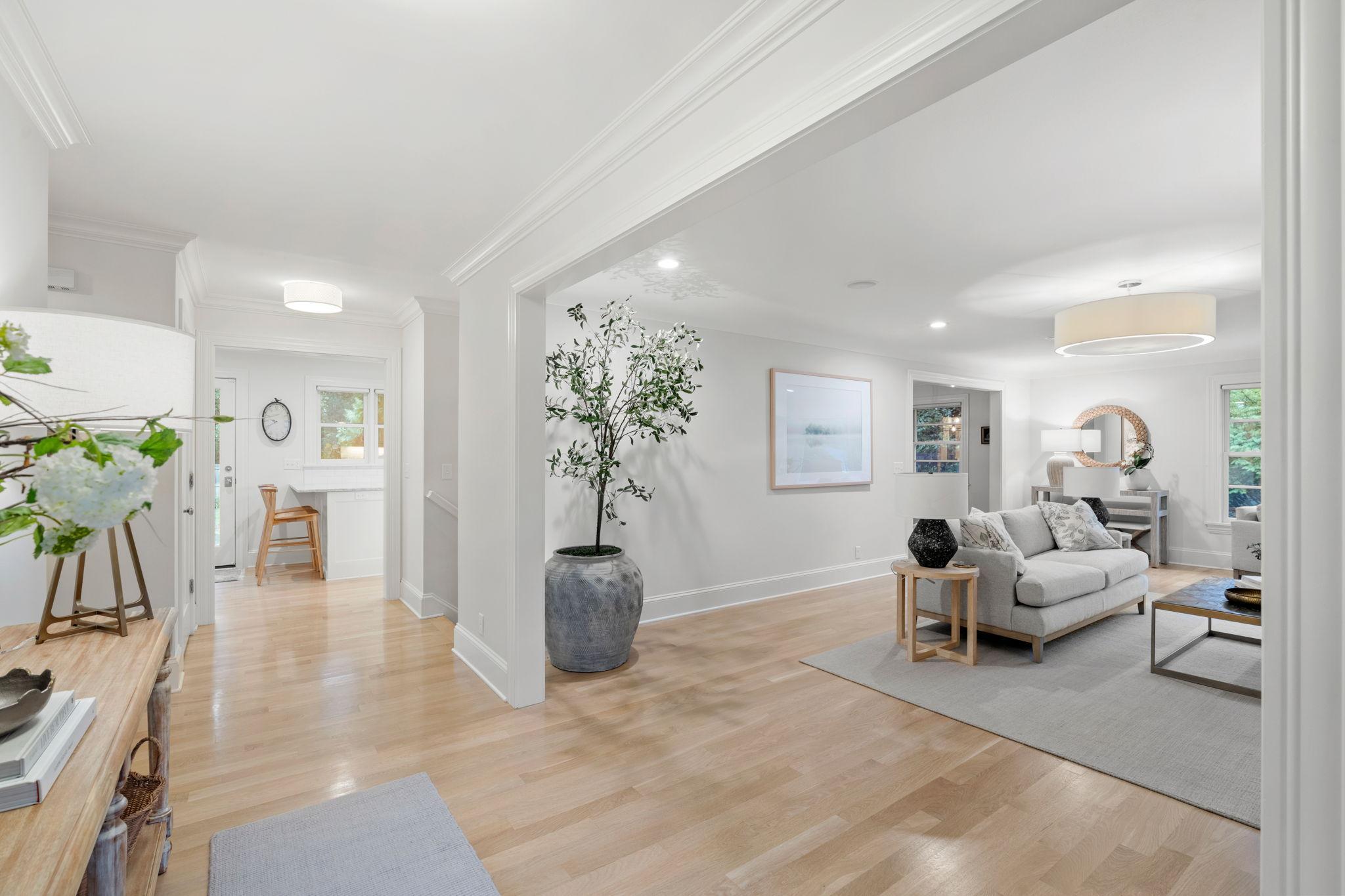 5th image of 5234 Hollywood Rd, Minneapolis, MN 55436 | MLS# 7120502