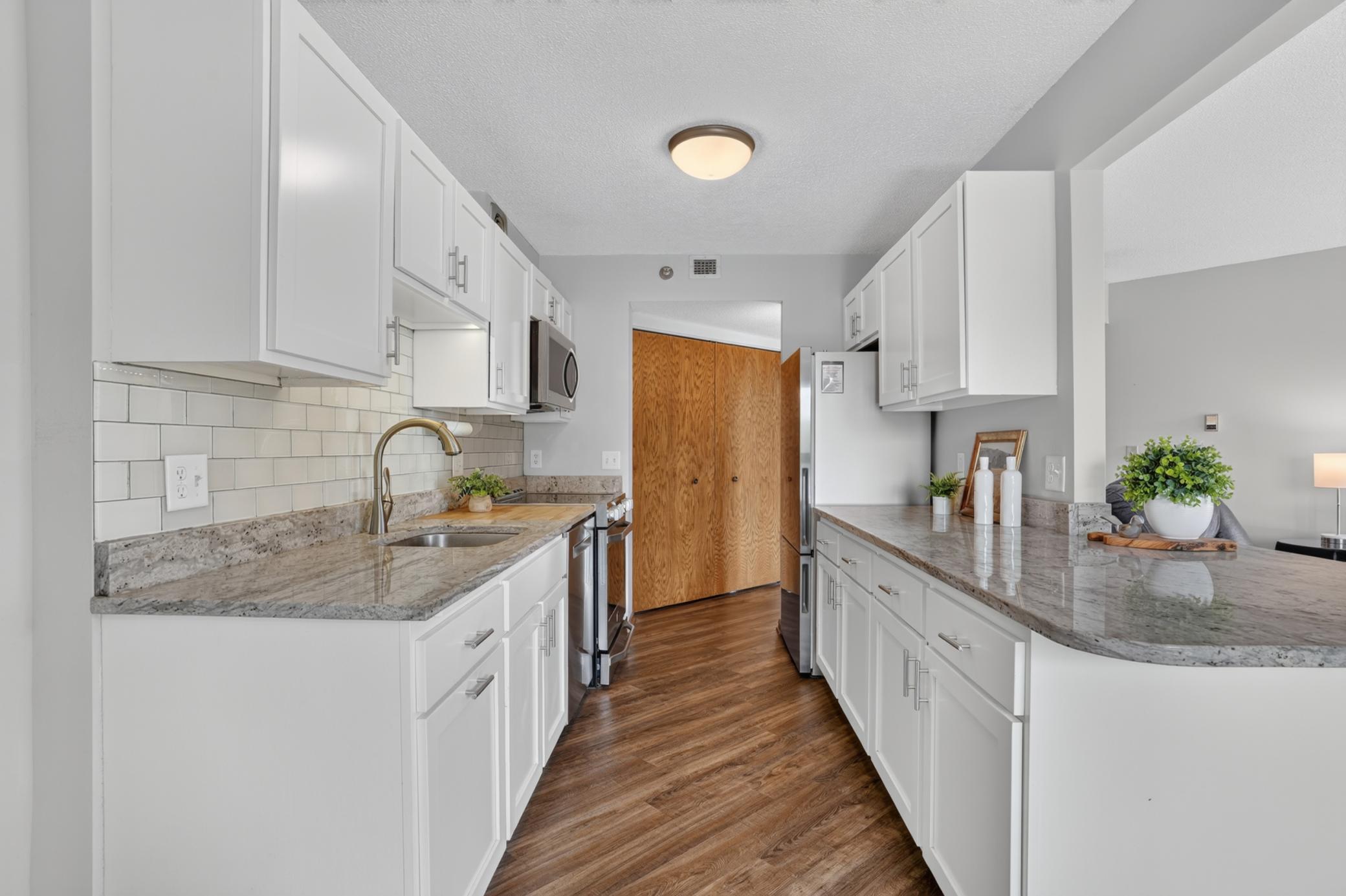 3rd image of 6615 Lake Shore Dr S #707, Minneapolis, MN 55423 | MLS# 7120505