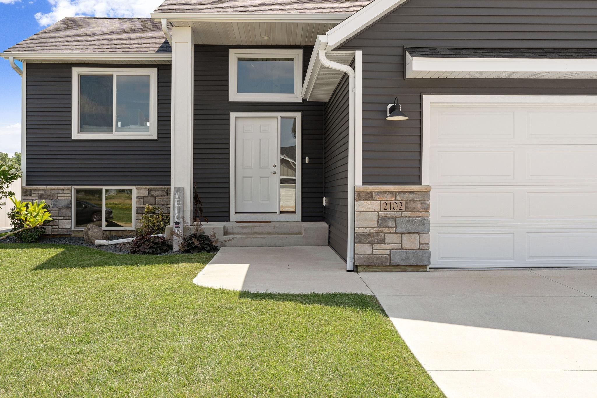 3rd image of 2102 14Th Ave Ne, Austin, MN 55912 | MLS# 7120510