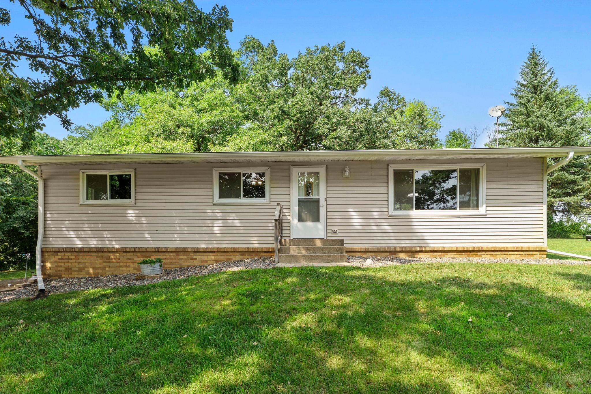 1st image of 1814 47th St Ne, Buffalo, MN 55313 | MLS# 7120567