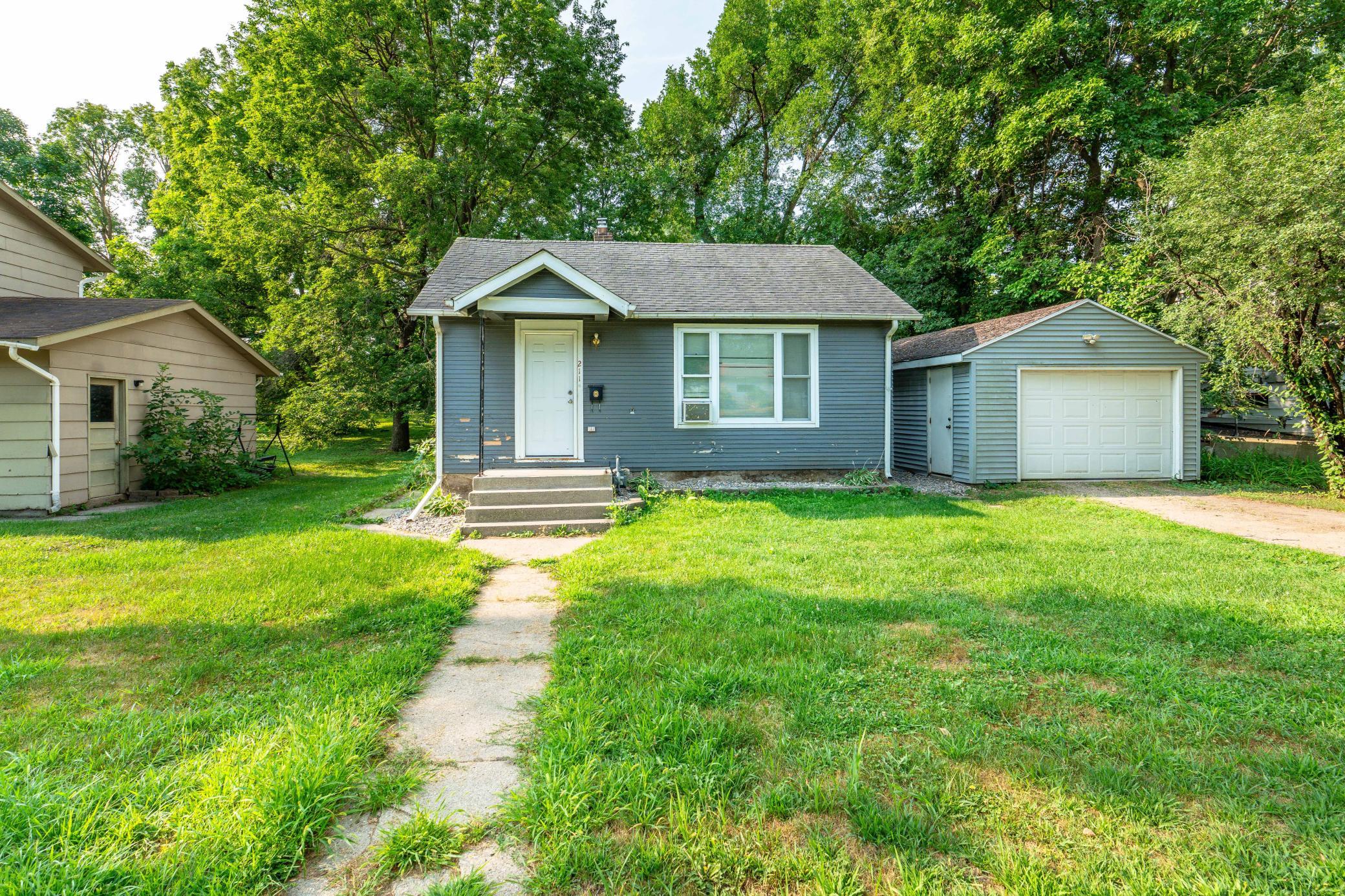 2nd image of 211 W Channing Ave, Fergus Falls, MN 56537 | MLS# 7120588