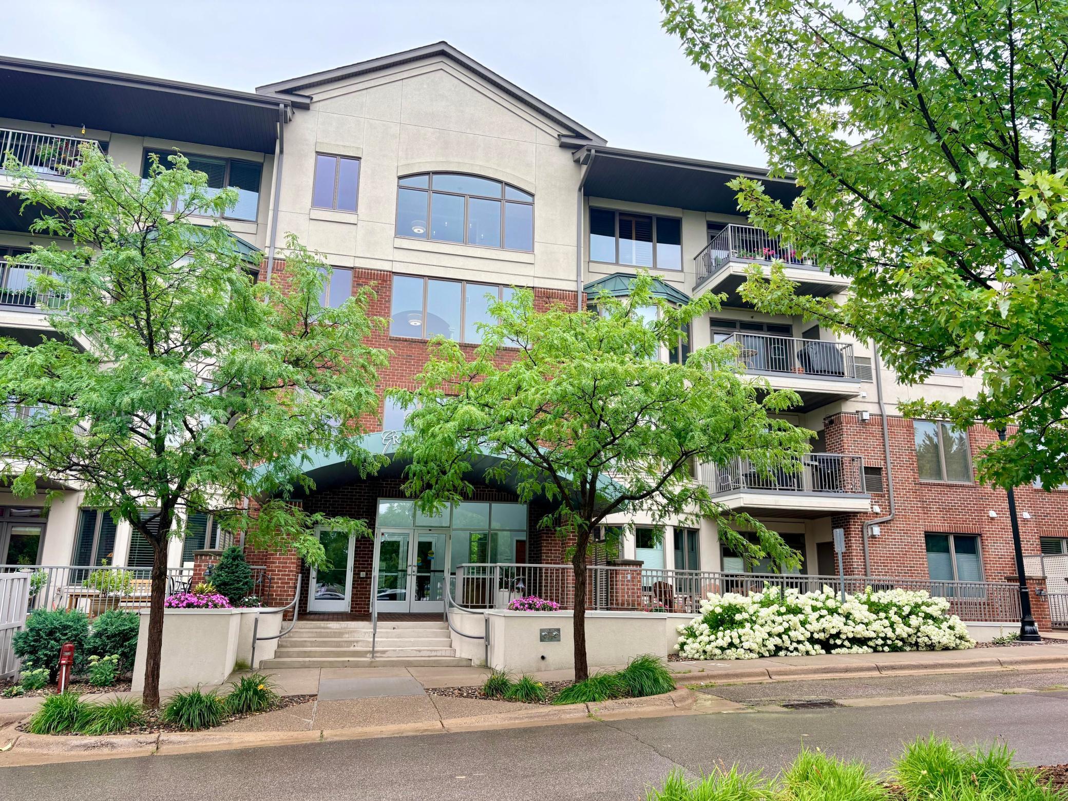 1st image of 5275 Grandview Sq #3106, Minneapolis, MN 55436 | MLS# 7120595