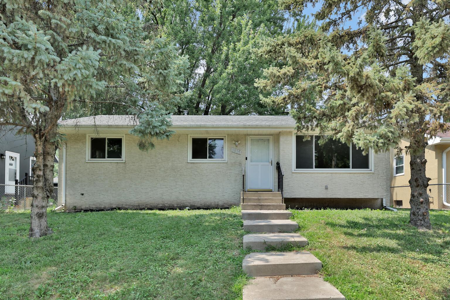 2nd image of 1017 Livingston Ave, Saint Paul, MN 55118 | MLS# 7120637
