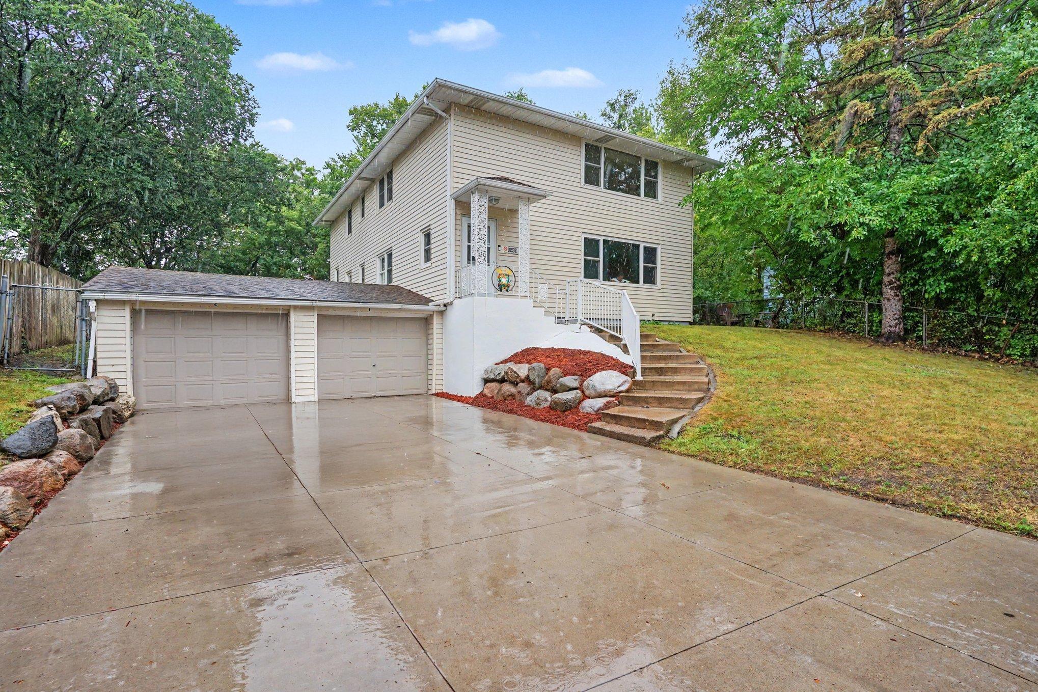 1st image of 1680 Burns Ave, Saint Paul, MN 55106 | MLS# 7120656