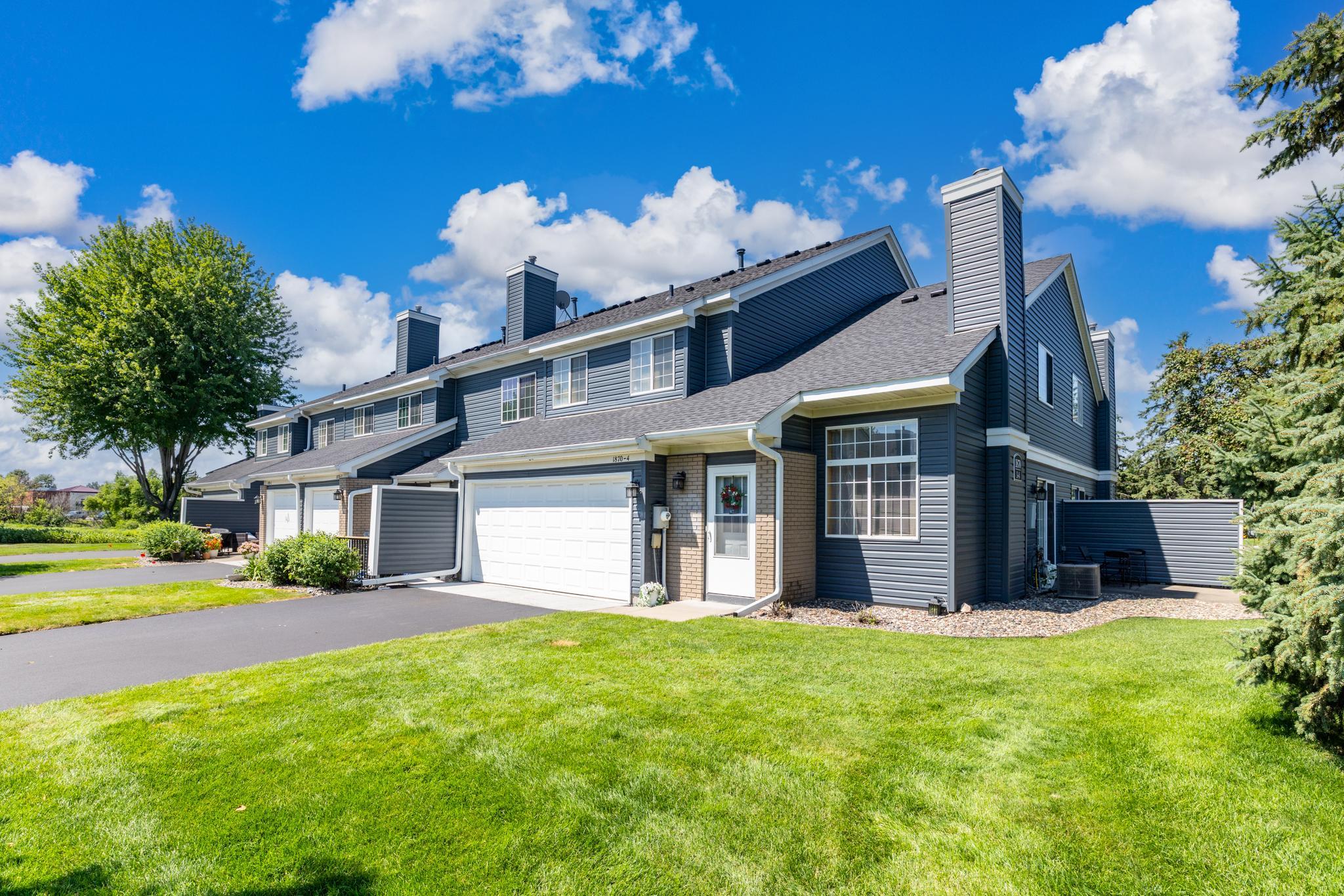 2nd image of 1870 Donegal Dr #4, Saint Paul, MN 55125 | MLS# 7120672