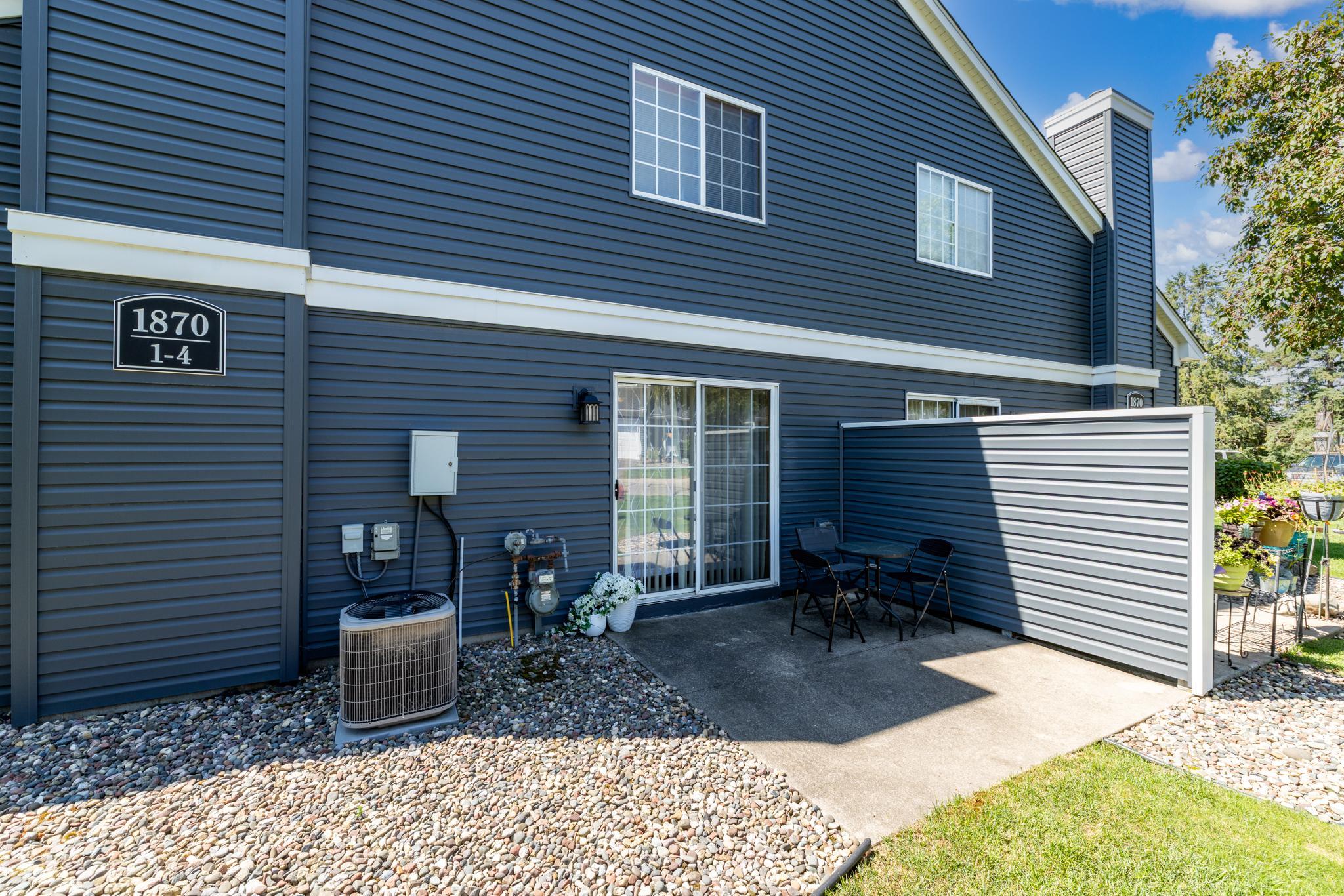 4th image of 1870 Donegal Dr #4, Saint Paul, MN 55125 | MLS# 7120672