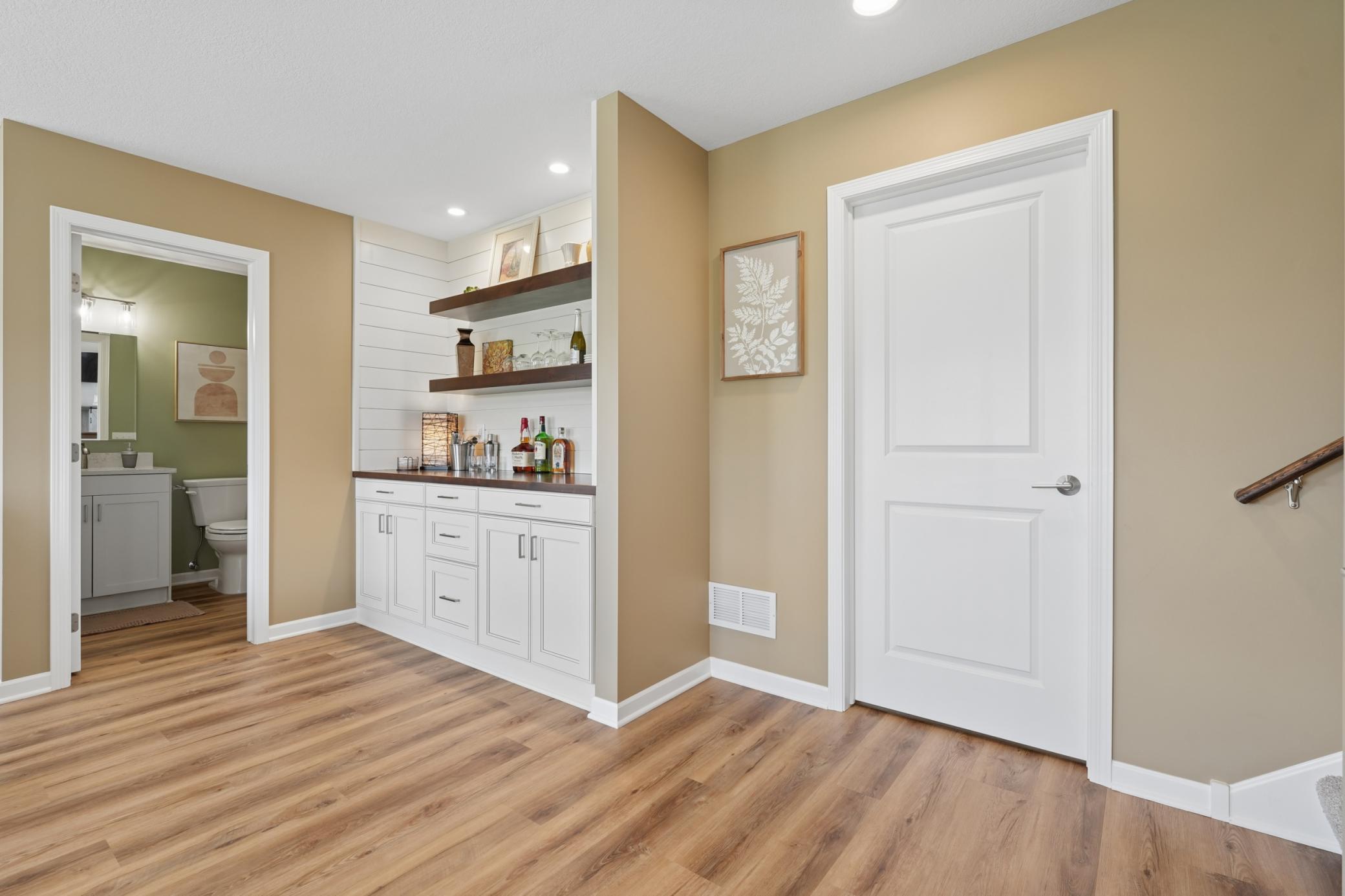 4th image of 1515 Raymond Dr, Waconia, MN 55387 | MLS# 7120673