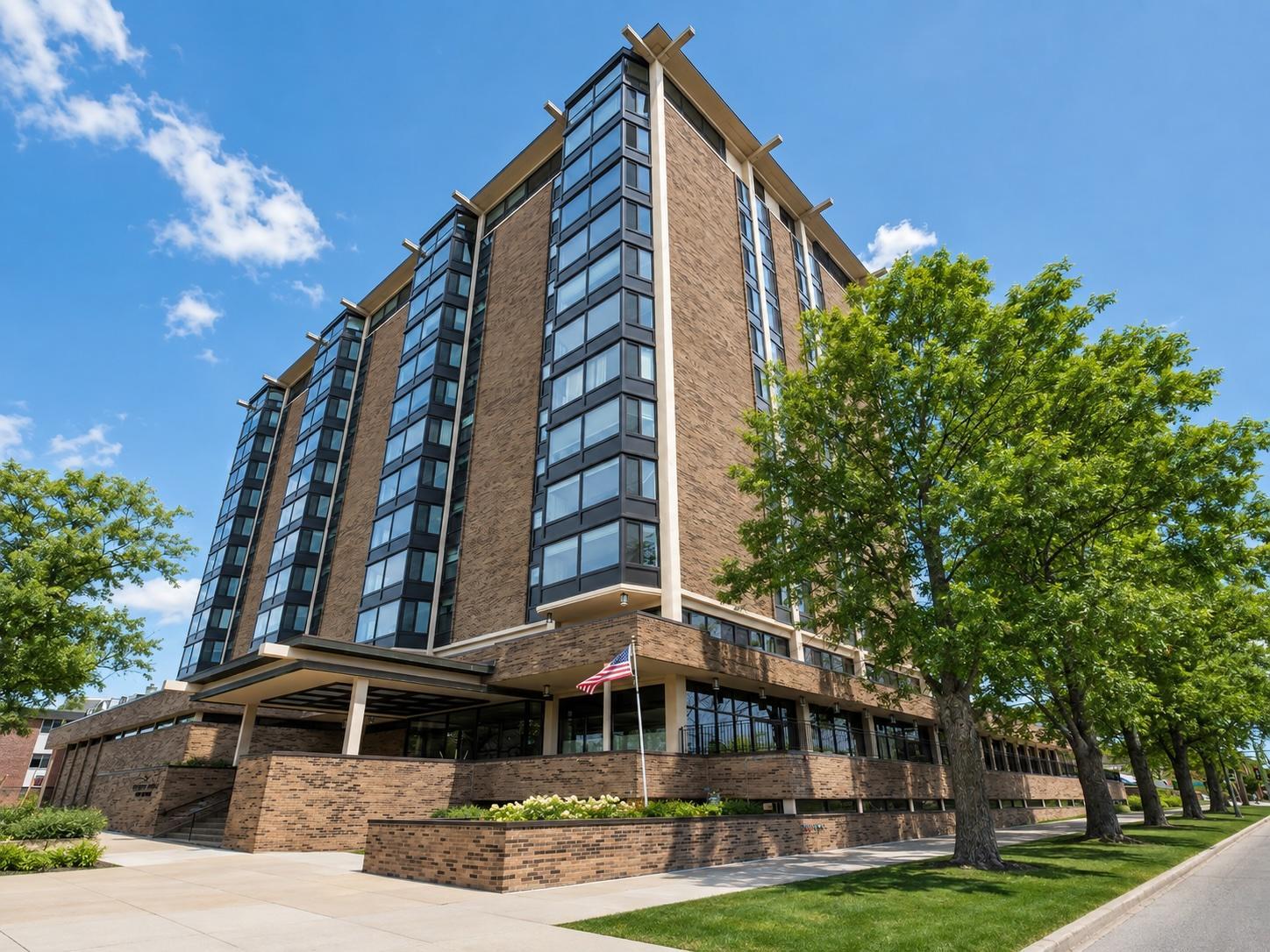 1st image of 207 5th Ave Sw #202, Rochester, MN 55902 | MLS# 7120698